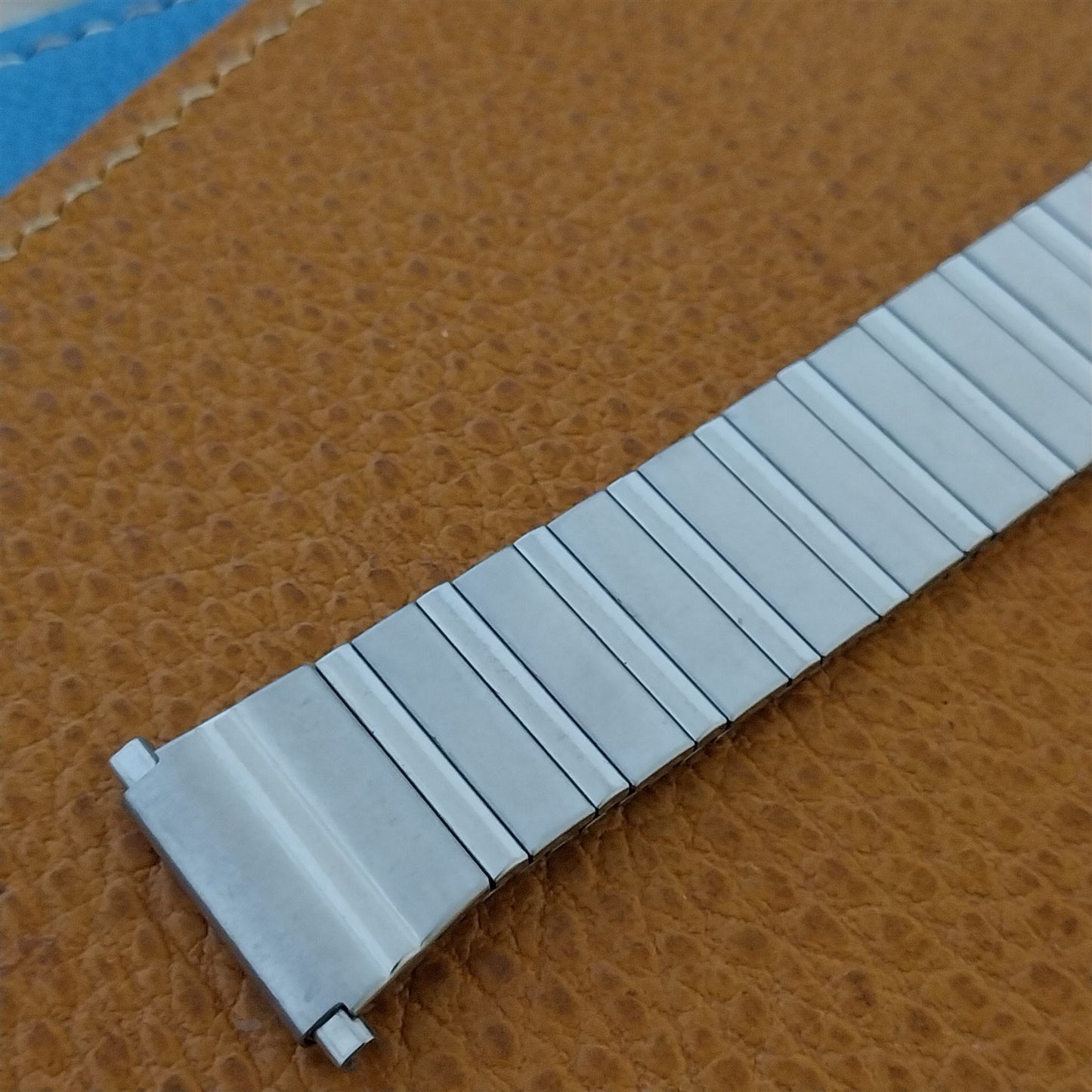 Speidel Stainless Steel nos Flared Thinline Vintage Watch Band Speidel 18mm-22mm