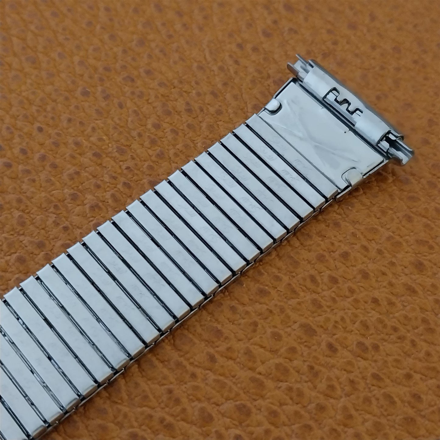 Speidel Stainless Steel nos Flared Thinline Vintage Watch Band Speidel 18mm-22mm
