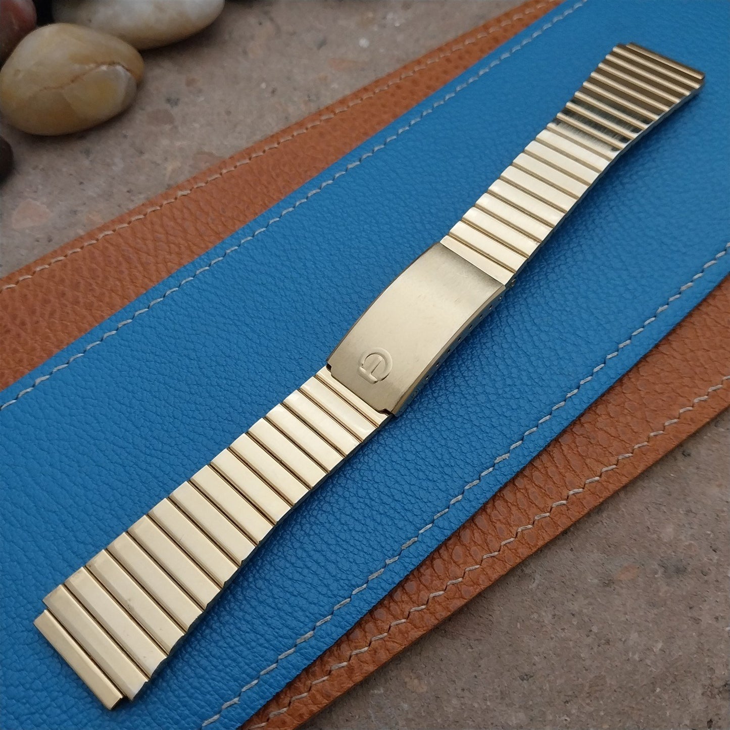 Timeband 19mm Flared Gold-Plated LED Classic NOS 1970s-1980s Vintage Watch Band