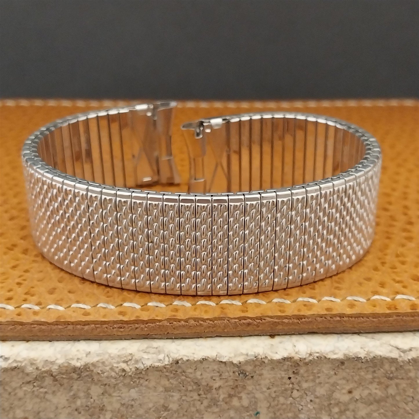 17.2mm 10K White Gold-Filled Speidel Thinline Long Unused nos Vintage Watch Band