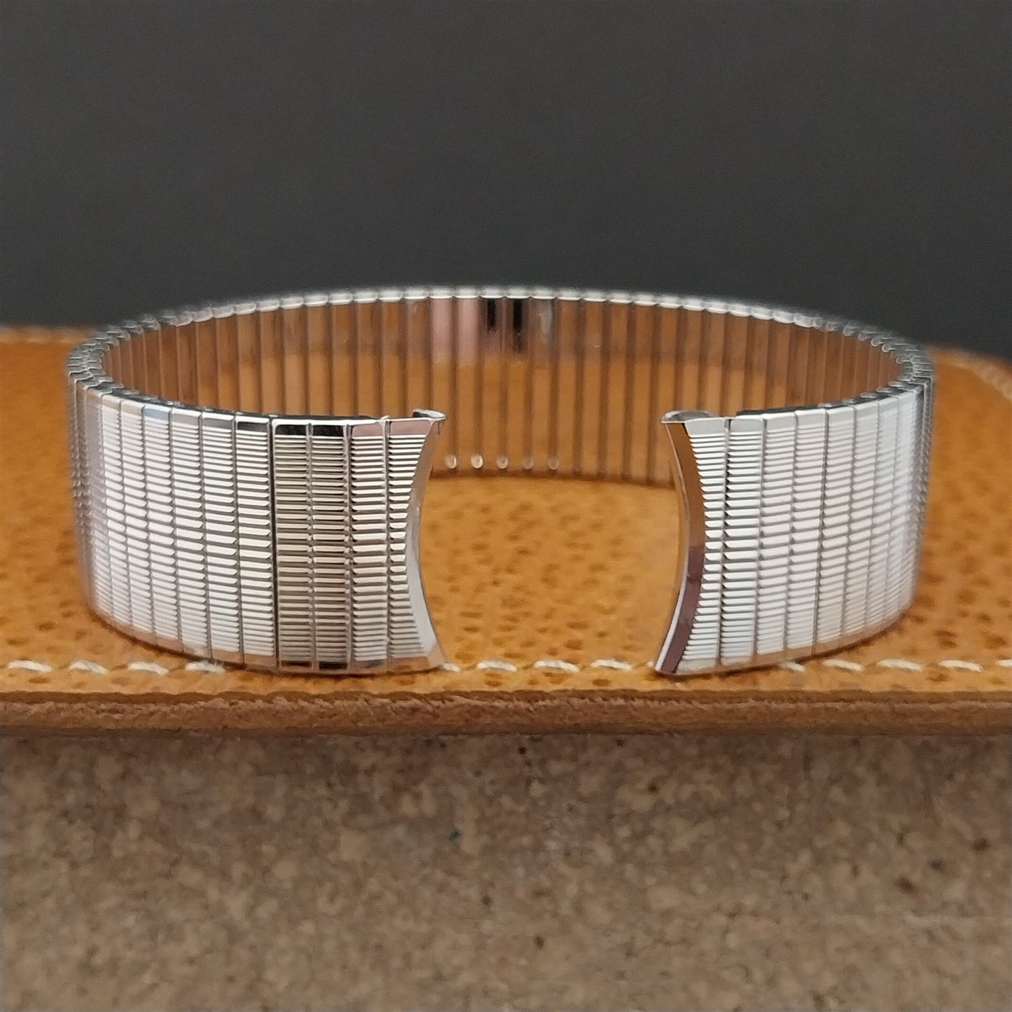 10K White Gold-Filled Speidel Thinline 1301 Long 17.2mm Vintage Watch Band