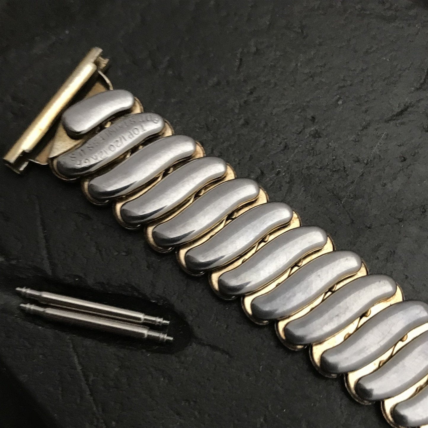 1940s Marvel 12k Yellow Gold Filled Expansion Short Unused Vintage Watch Band