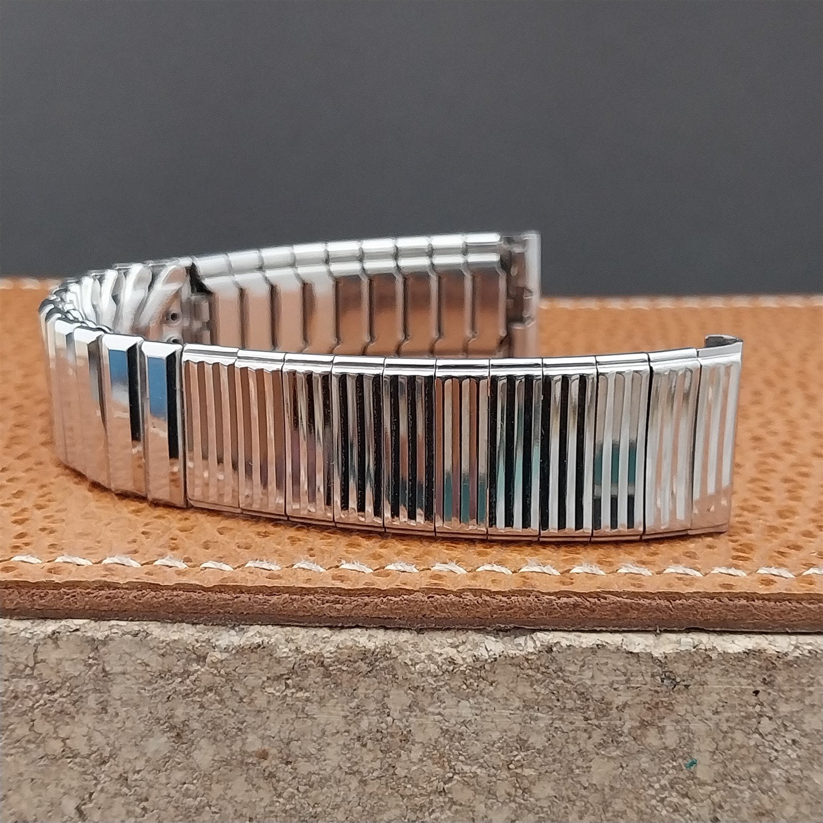 Vintage 17.2mm Kreisler Stainless Steel Unused Classic Stretch 1960s Watch Band