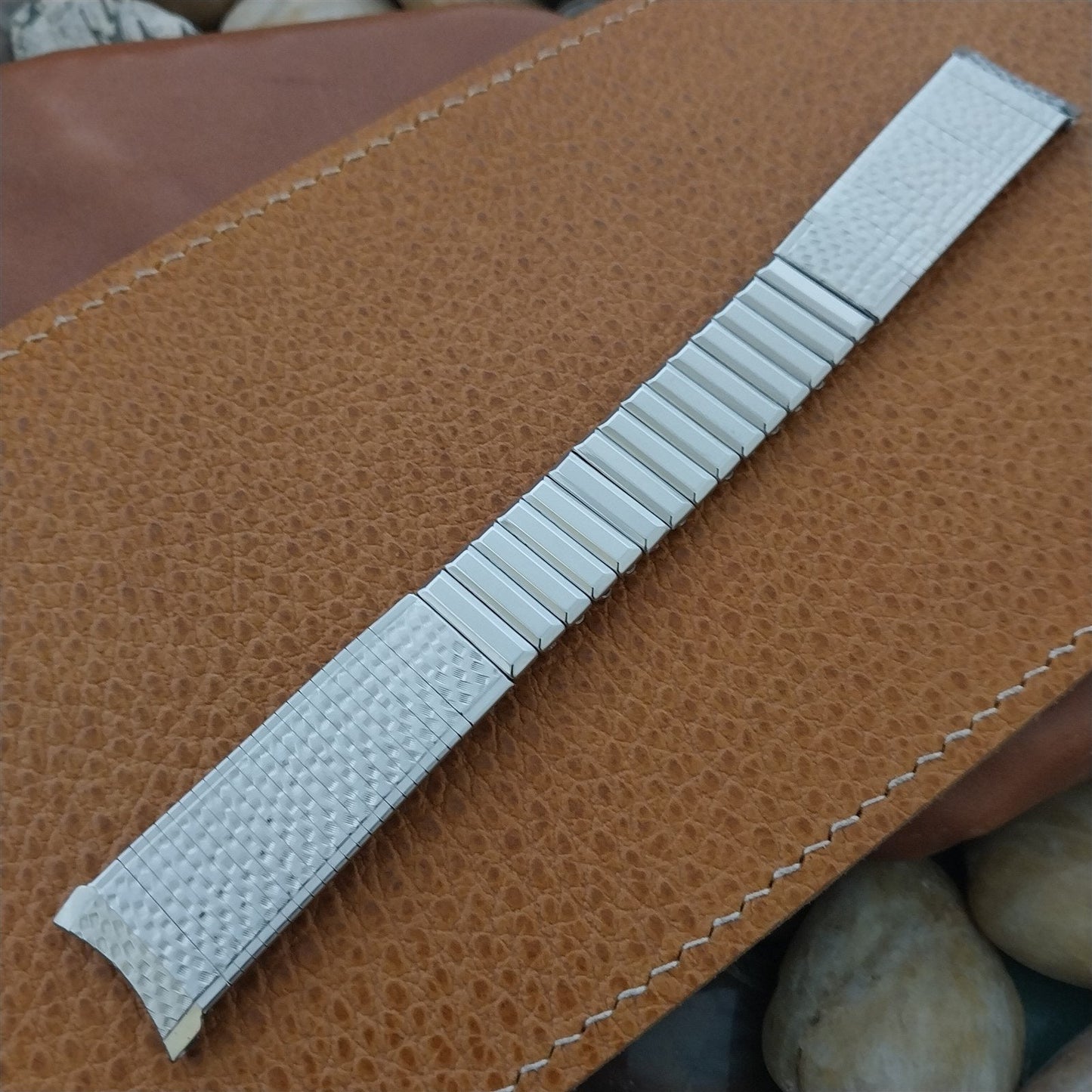 18mm 19mm Stainless Steel Classic Kreisler USA nos 1960s Vintage Watch Band