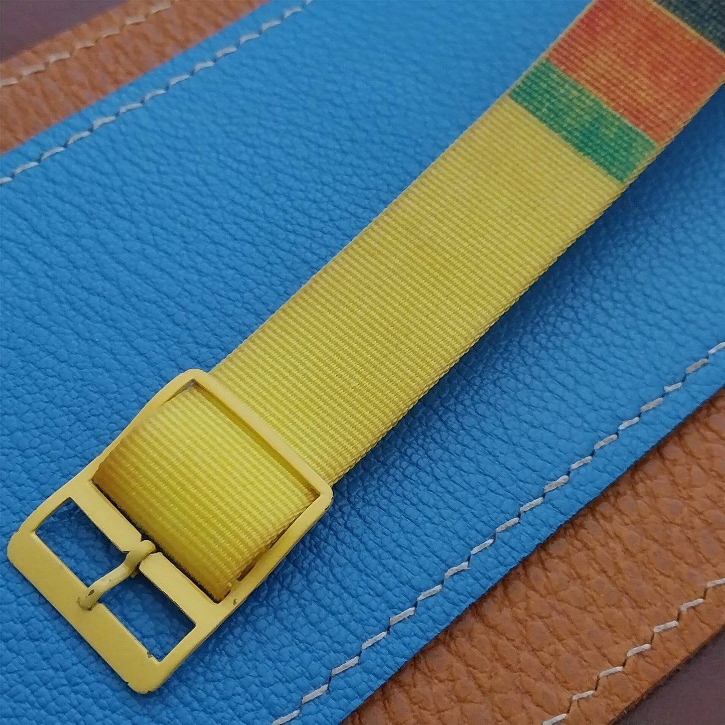 18mm John Weitz Nylon Classic Single Pass Unused 1990s Vintage Watch Strap