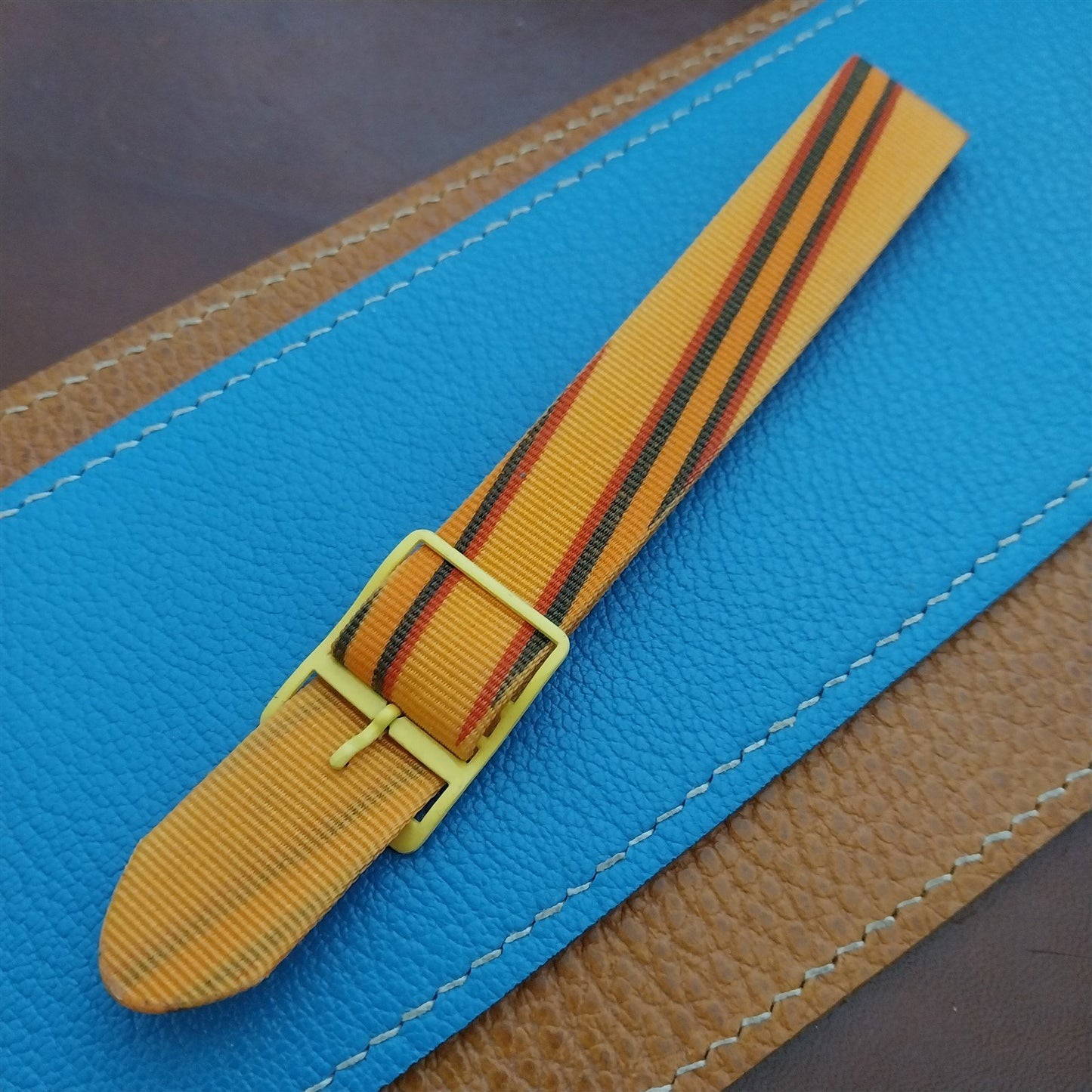 18mm John Weitz Nylon Classic Single Pass Unused 1990s Vintage Watch Strap