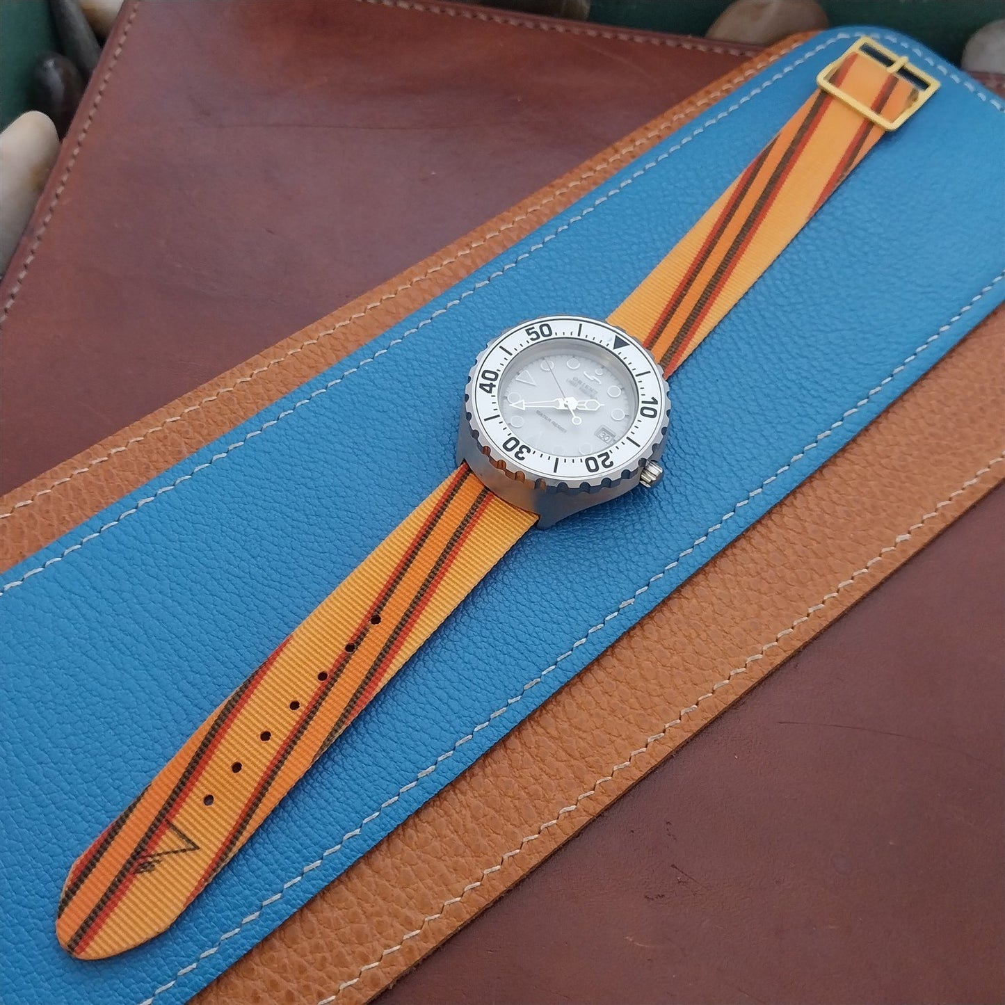 18mm John Weitz Nylon Classic Single Pass Unused 1990s Vintage Watch Strap