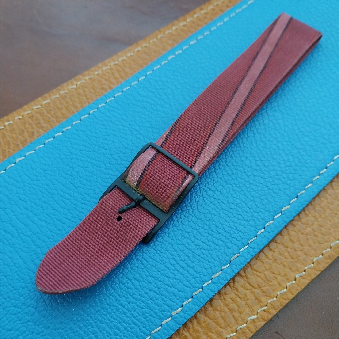 18mm John Weitz Nylon Classic Single Pass Unused 1990s Vintage Watch Strap