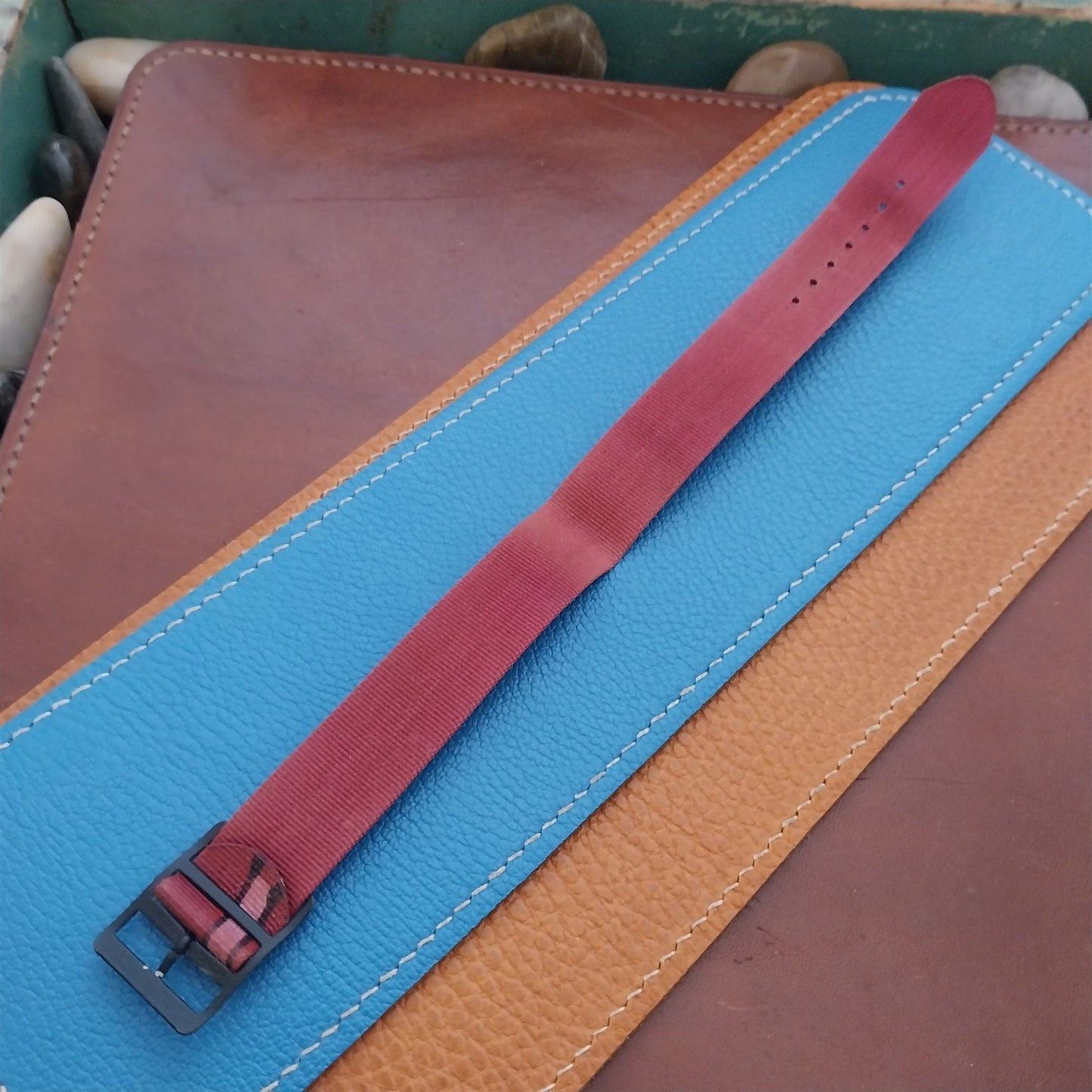 18mm John Weitz Nylon Classic Single Pass Unused 1990s Vintage Watch Strap