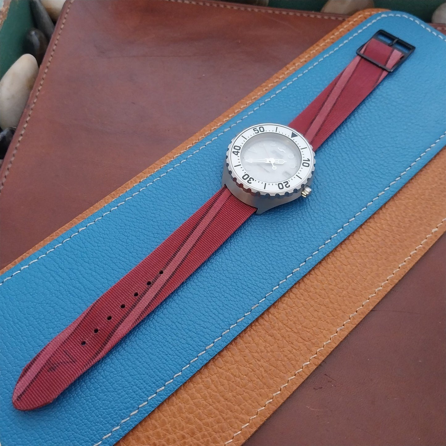 18mm John Weitz Nylon Classic Single Pass Unused 1990s Vintage Watch Strap