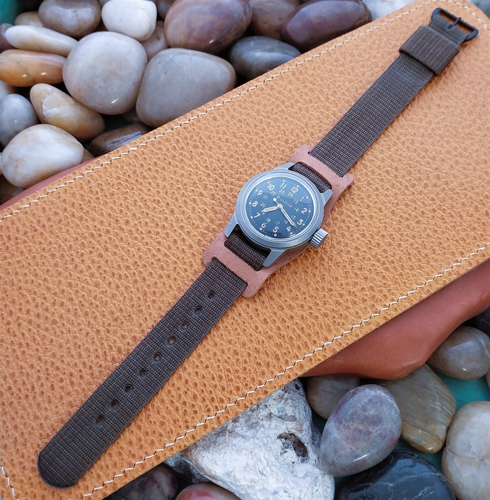 5/8" 16mm Vintage Style Bund Pad Veg-Tanned Pigskin USA Made