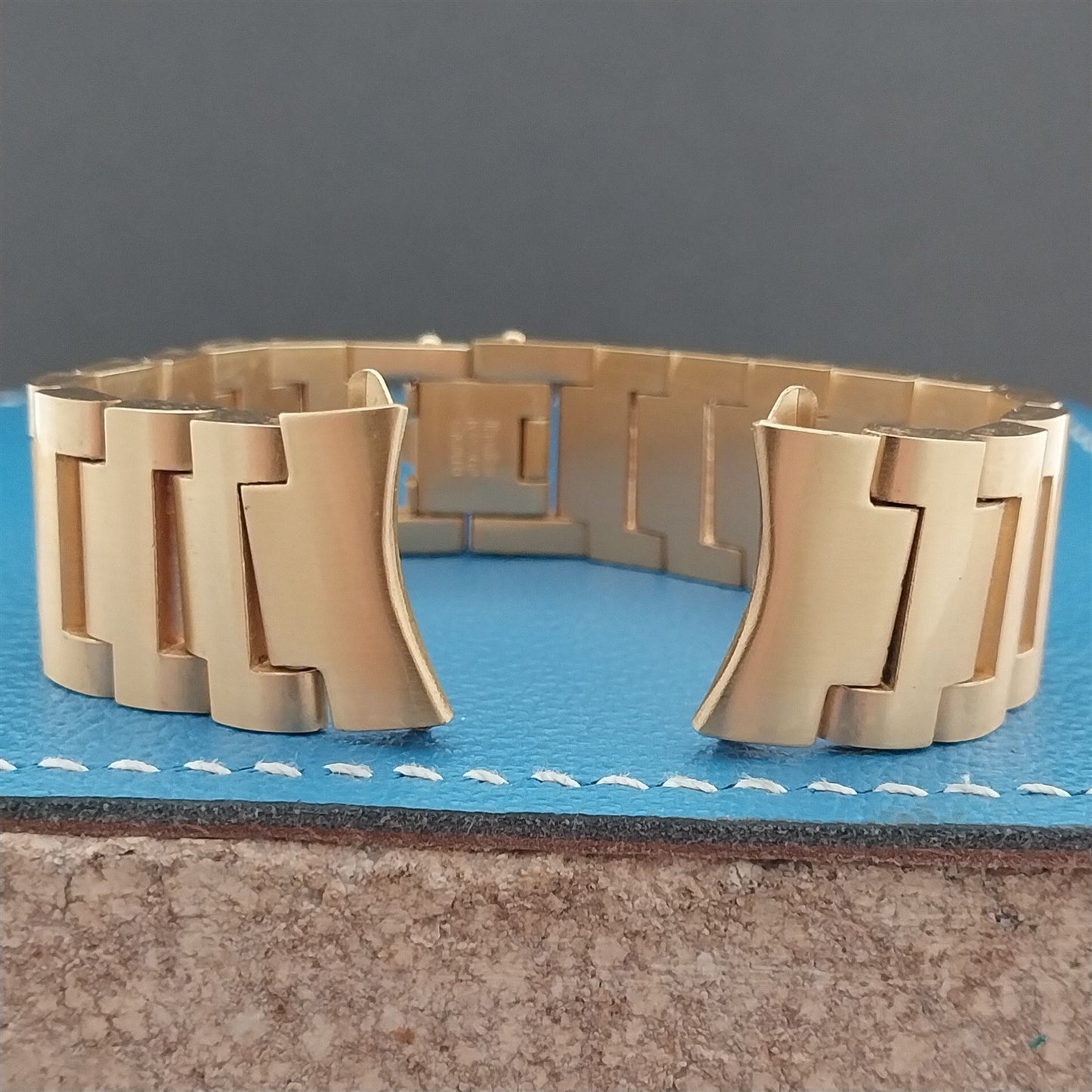 19mm Maruman 22k Gold-Plate Heavy Solid-Link Unused nos 1970s Vintage Watch Band