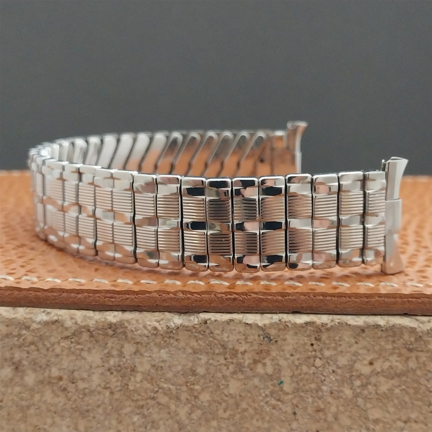 16mm 18mm 19mm Stainless Steel Expansion Baldwin nos 1960s Vintage Watch Band