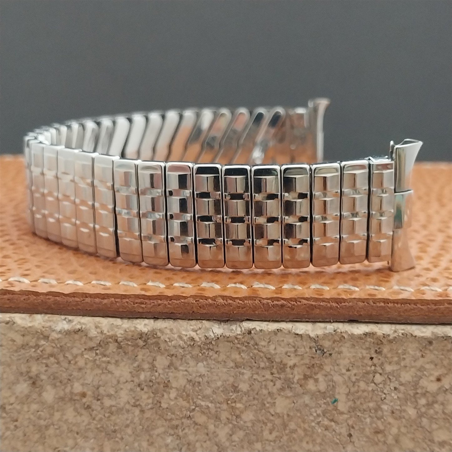 16mm 18mm 19mm Stainless Steel Expansion Baldwin nos 1960s Vintage Watch Band