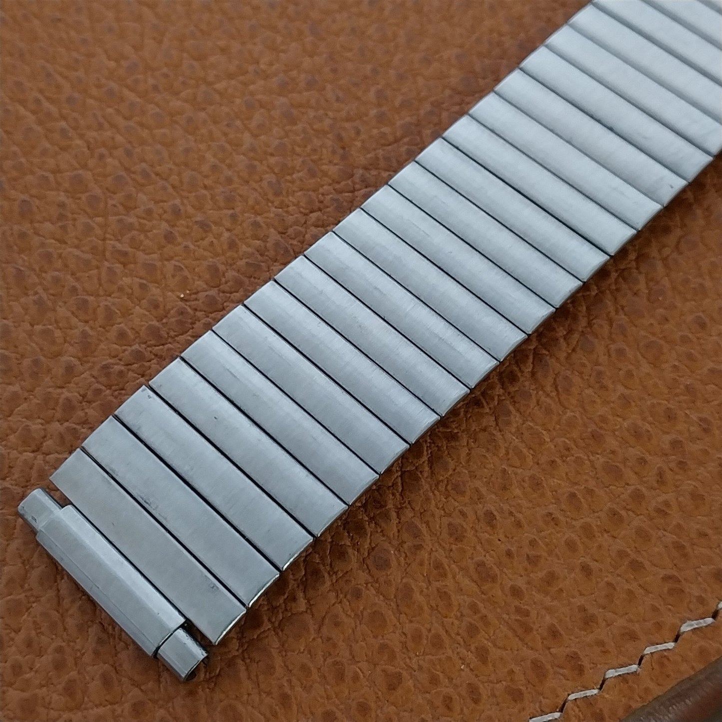 19mm 20mm 22mm Wide Stainless Steel Classic Stretch Unused Vintage Watch Band