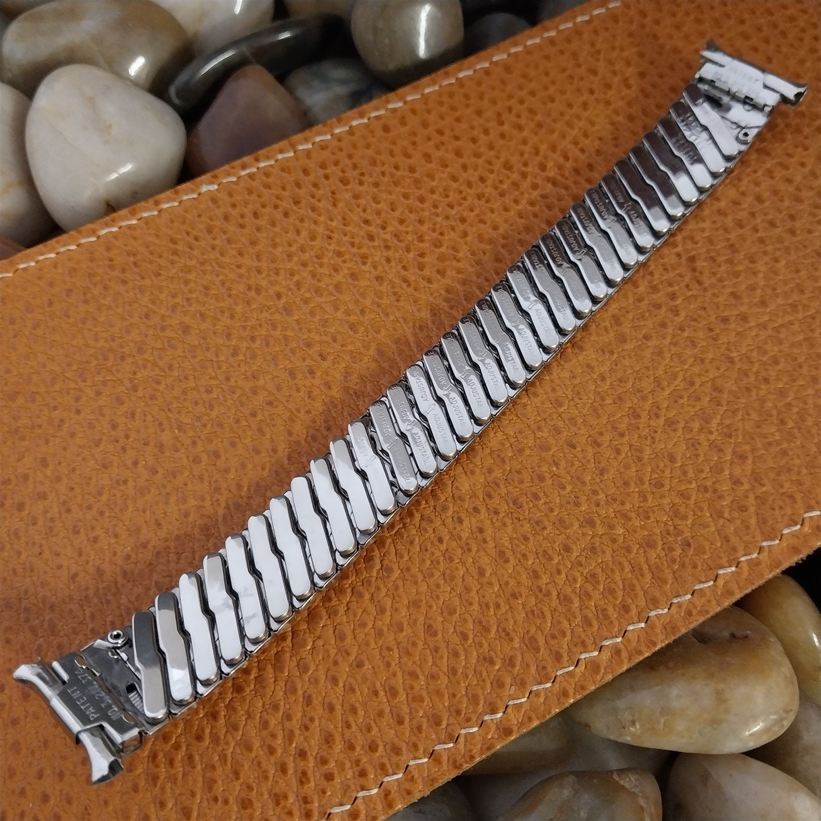 Long Stainless Steel Expansion 16mm-19mm Baldwin Unused 1960s Vintage Watch Band