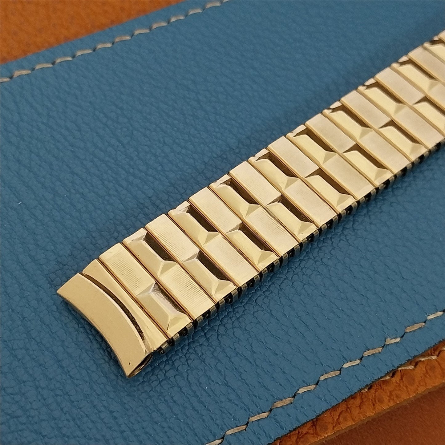 Niaflex Japan Gold-Tone Stretch Expansion 16mm Classic Unused Vintage Watch Band