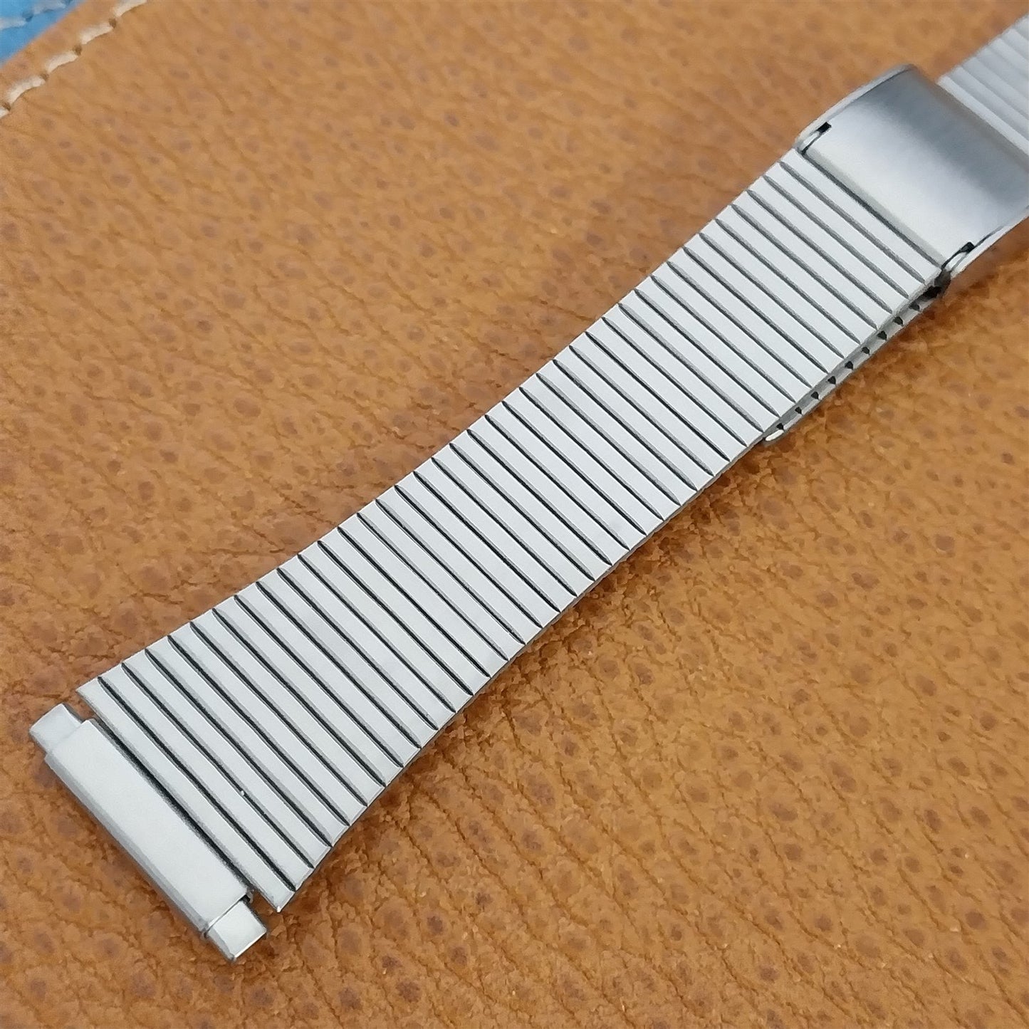 Stainless Steel 2pc 16mm 18mm 20mm Unused LED LCD 1970s Vintage Watch Band