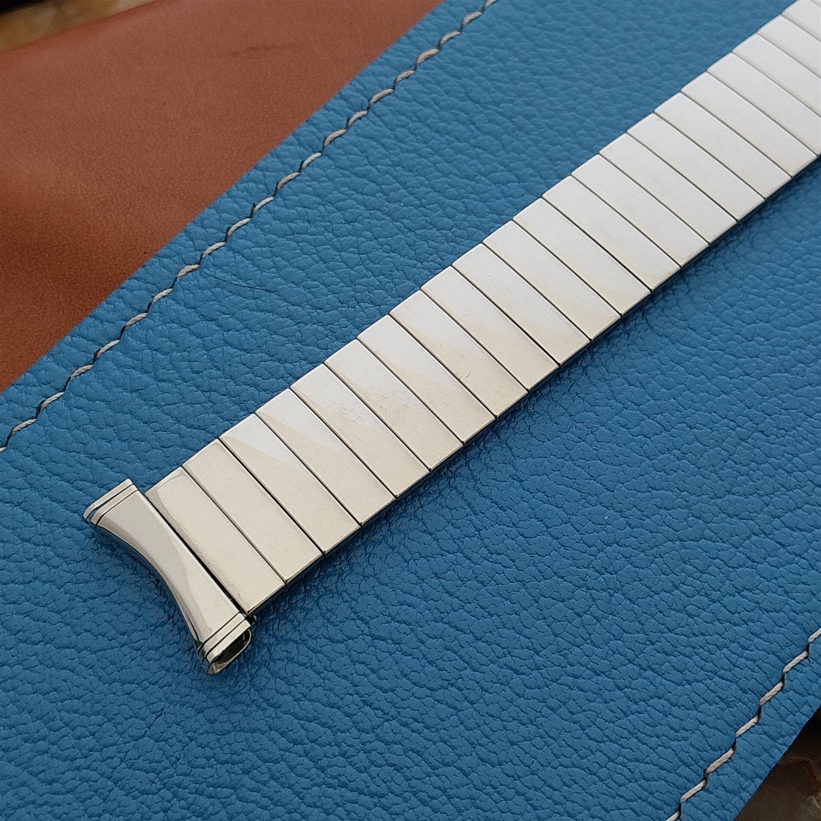 19mm 18mm UniFlex Stainless Steel Slim Expansion Unused 1960s Vintage Watch Band