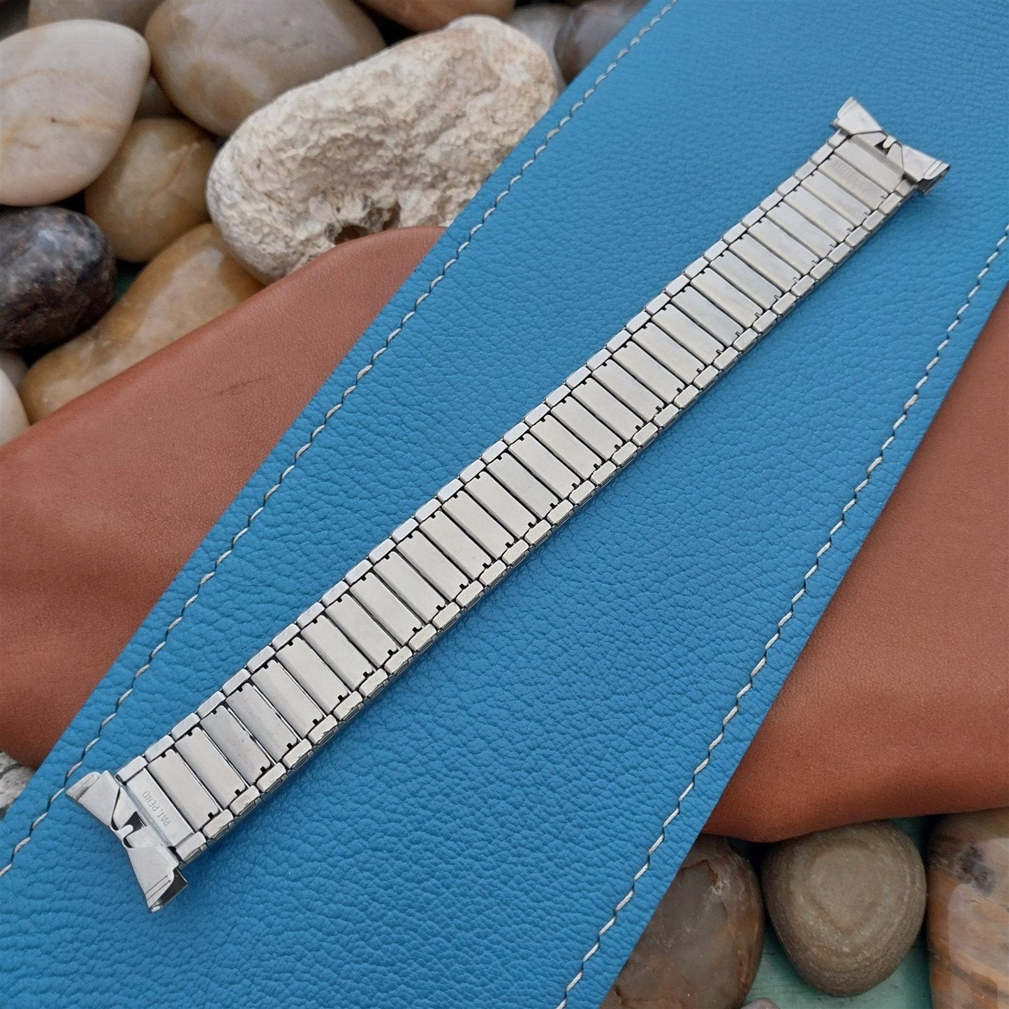 19mm 18mm UniFlex Stainless Steel Slim Expansion Unused 1960s Vintage Watch Band