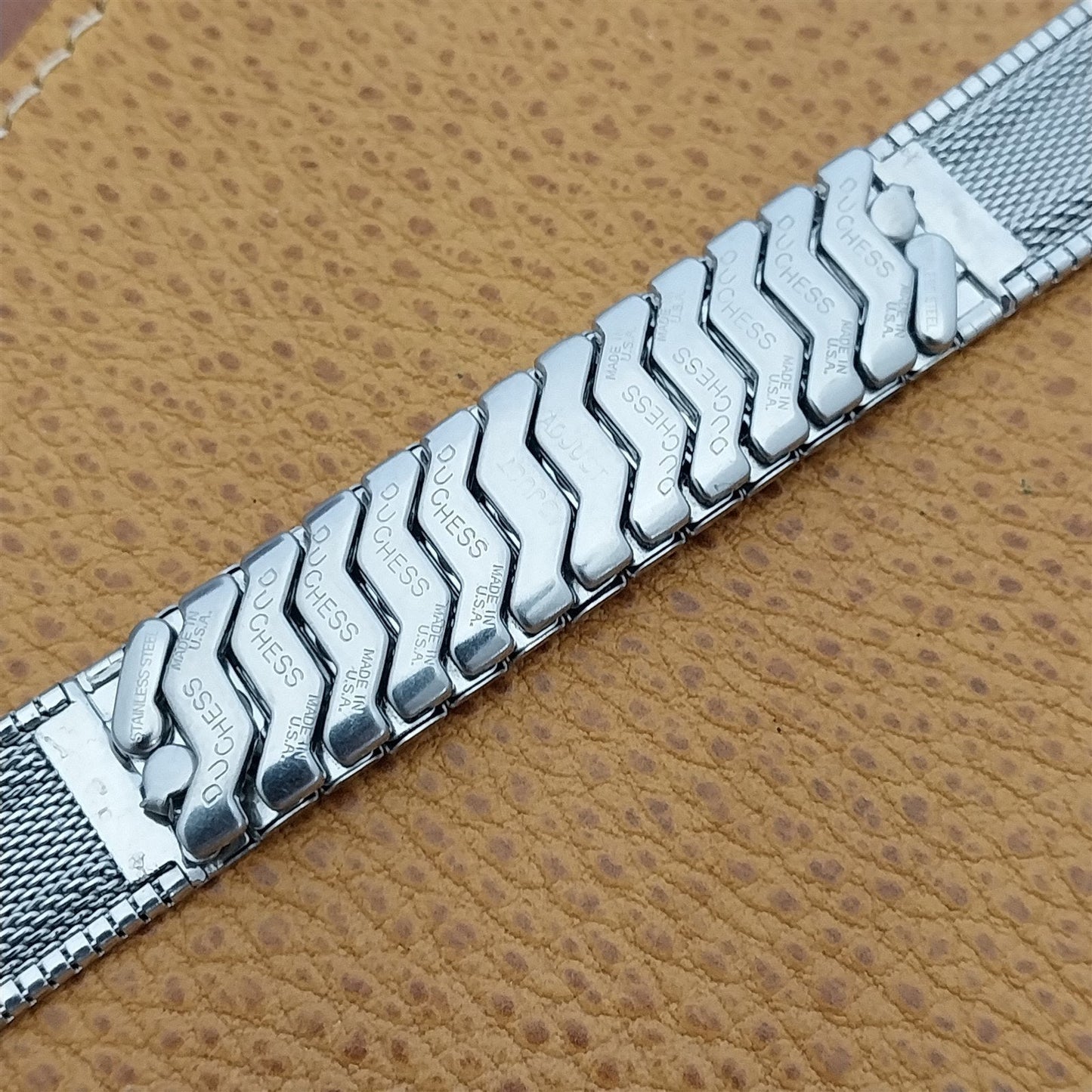 17.2mm Stainless Steel Gruen Clif Duchess Unused nos 1960s Vintage Watch Band