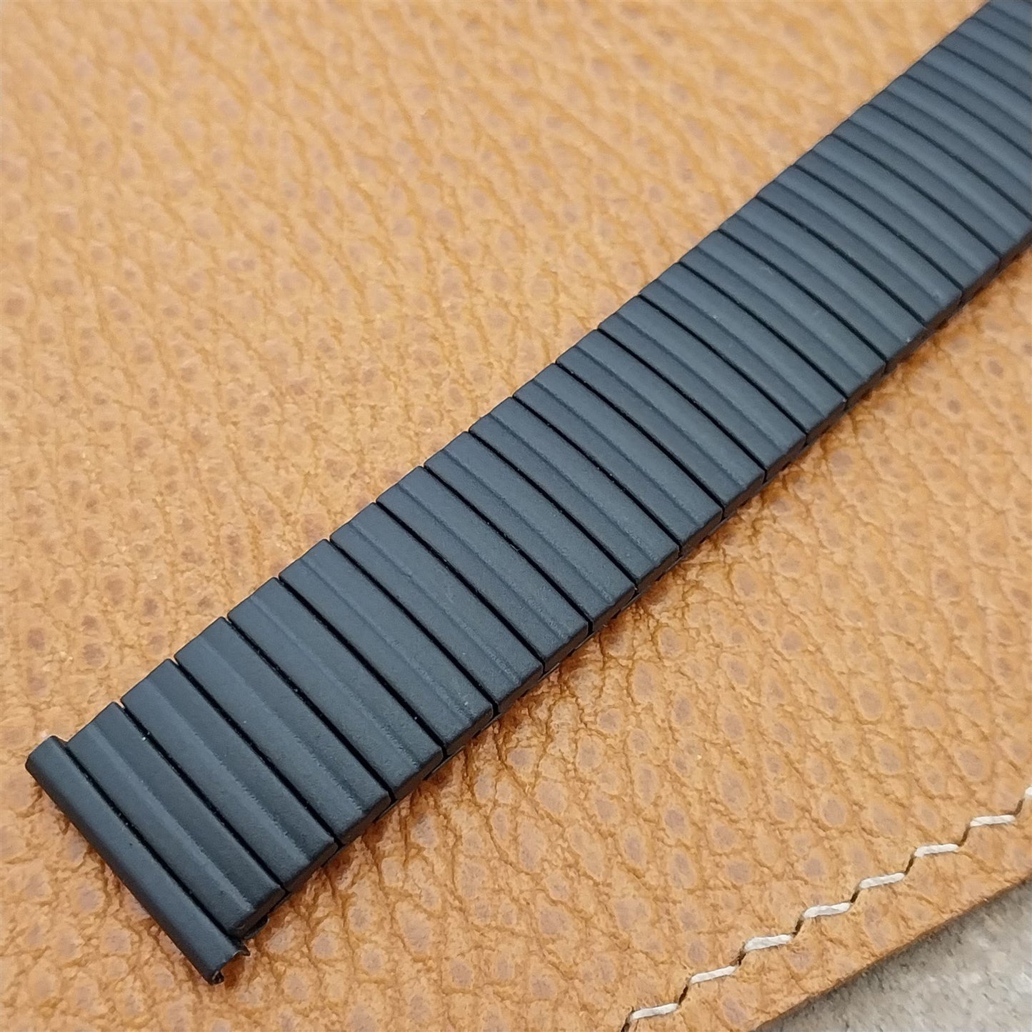Vintage Speidel USA 17.2mm 17mm Black Classic Expansion nos Unused Watch Band