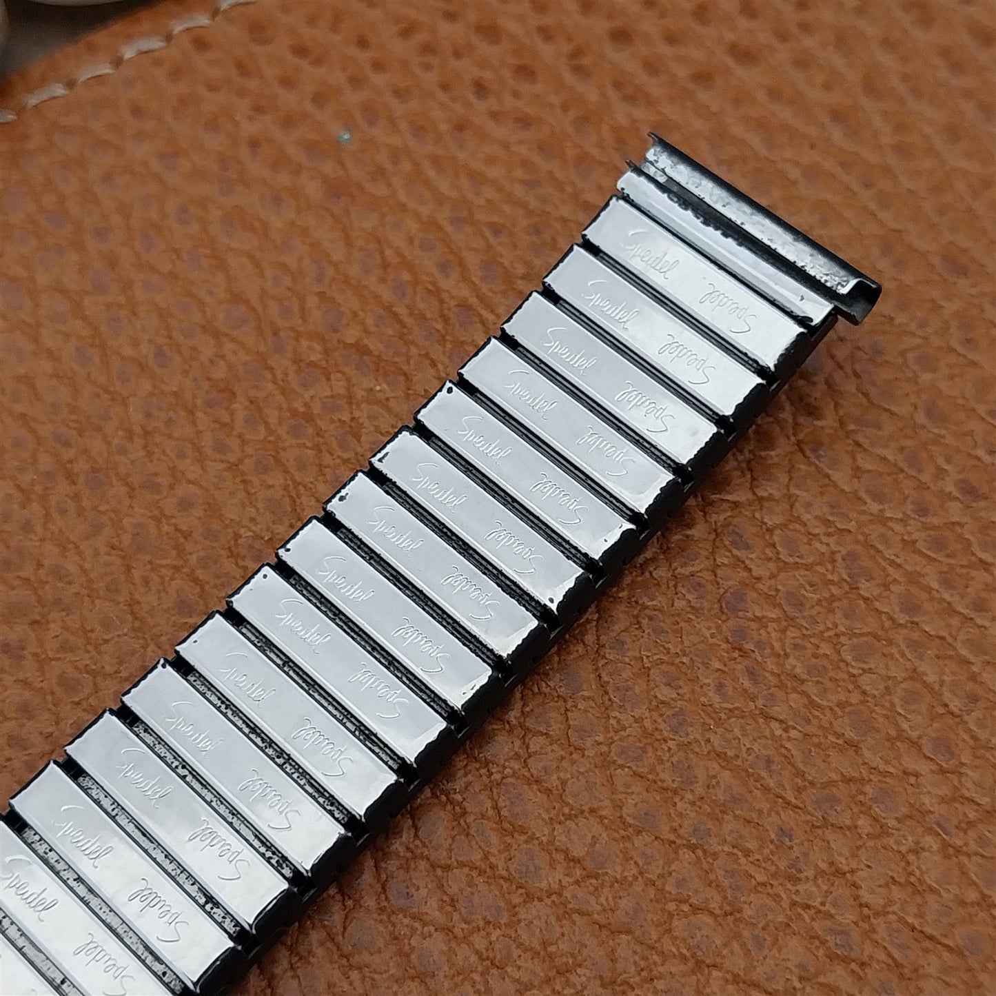 Vintage Speidel USA 17.2mm 17mm Black Classic Expansion nos Unused Watch Band