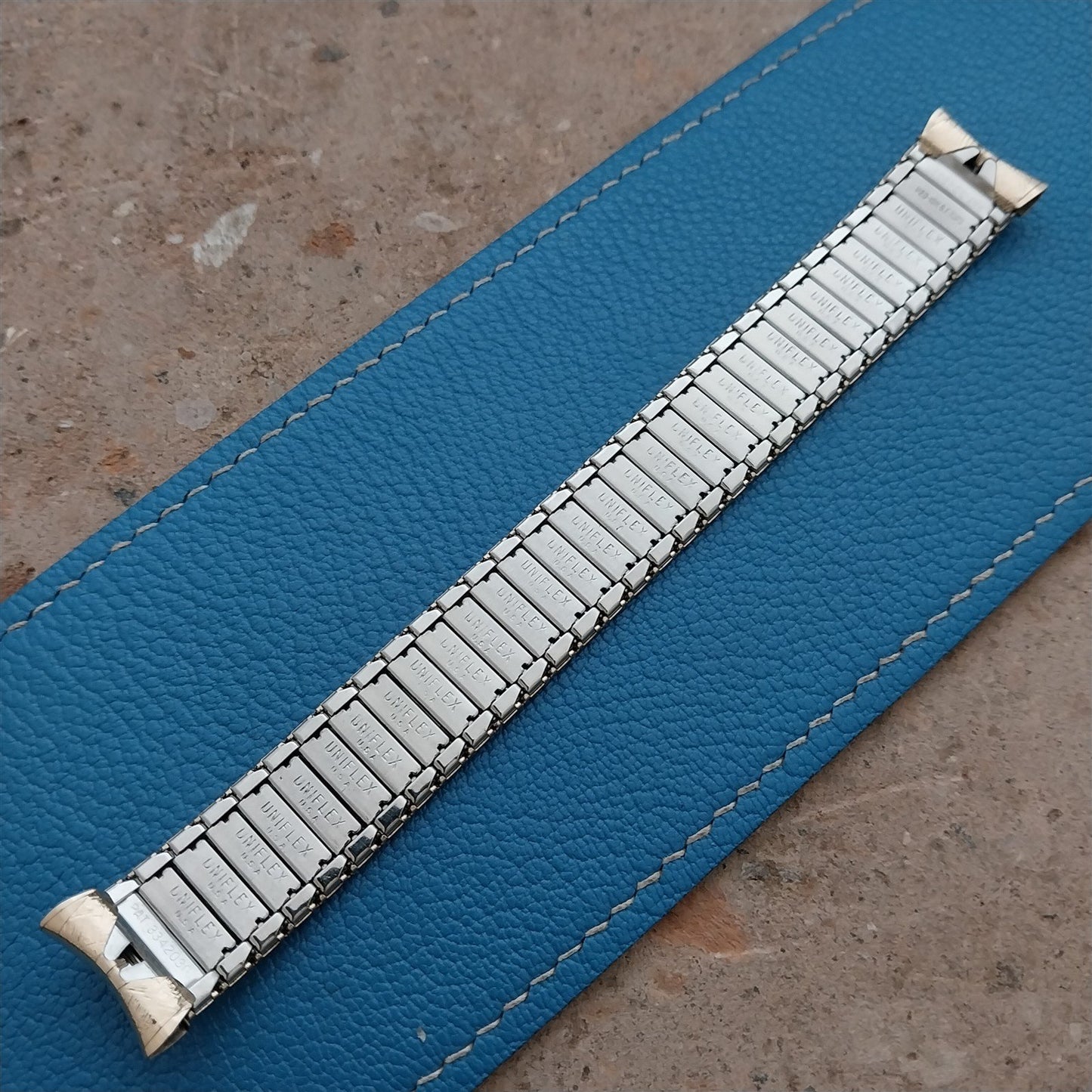 Vintage 1960s Watch Band 17.2mm Unused 10k Gold-Filled Uniflex Slim Expansion