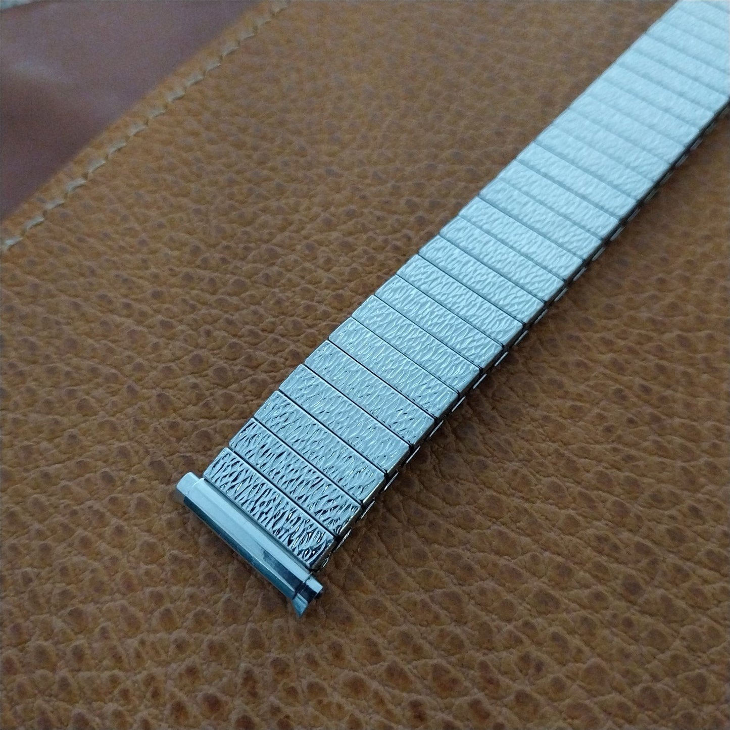 JB Champion Stainless Steel Stretch 16mm 18mm 19mm 1970s nos Vintage Watch Band