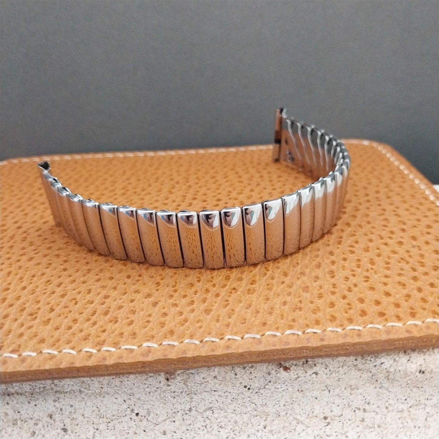 19mm 18mm Stainless Steel Stretch Bristol Unused Classic 50s Vintage Watch Band