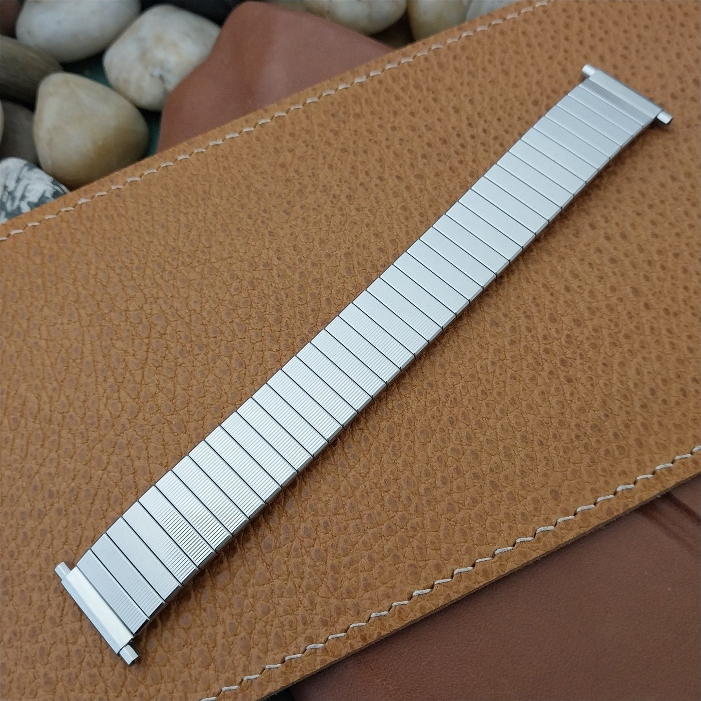 Stainless Dura-Flex Stretch Expansion 16mm-20mm nos Kreisler Vintage Watch Band