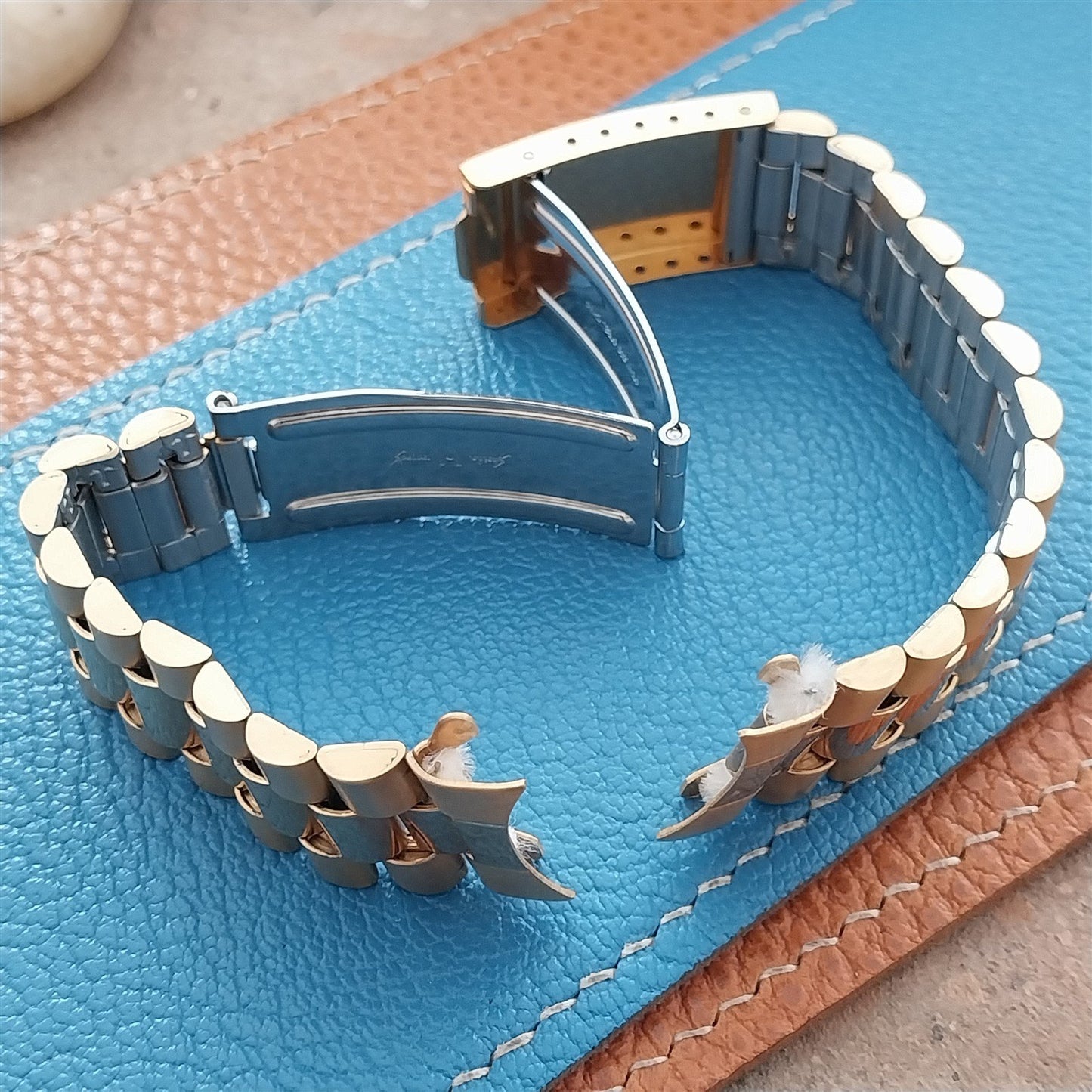 20mm Gold-Tone President Curved & Straight End Speidel Hirsch Unused Watch Band