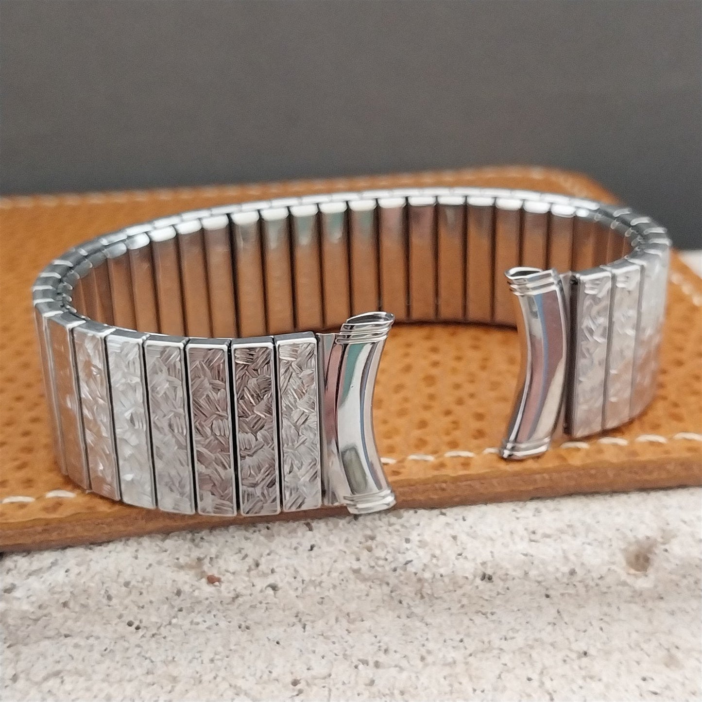 Kreisler 19mm Stainless DuraFlex Unused Classic 1960s-1970s Vintage Watch Band