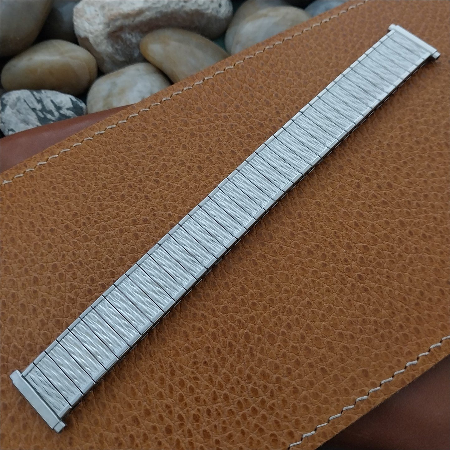 18mm 19mm Speidel Valencia Stainless Steel nos unused 1970s Vintage Watch Band