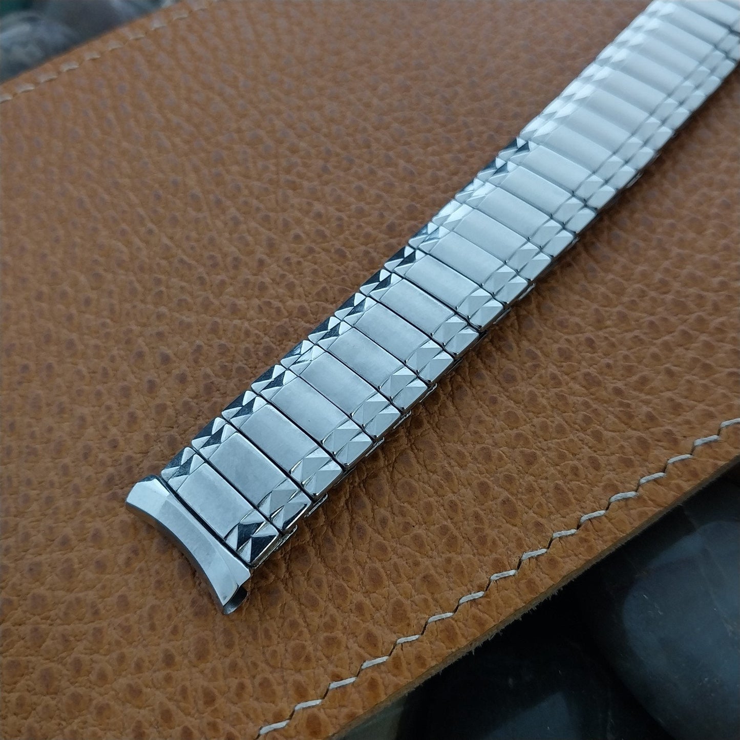 17.2mm Stainless Steel Expansion Admiral 1950s Unused nos Vintage Watch Band