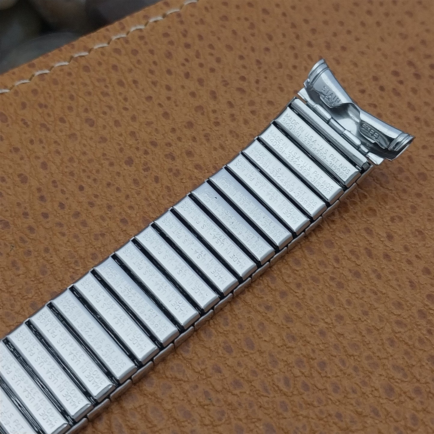 Long Kreisler 19mm 18mm Stainless Stretch Unused Classic 60s Vintage Watch Band