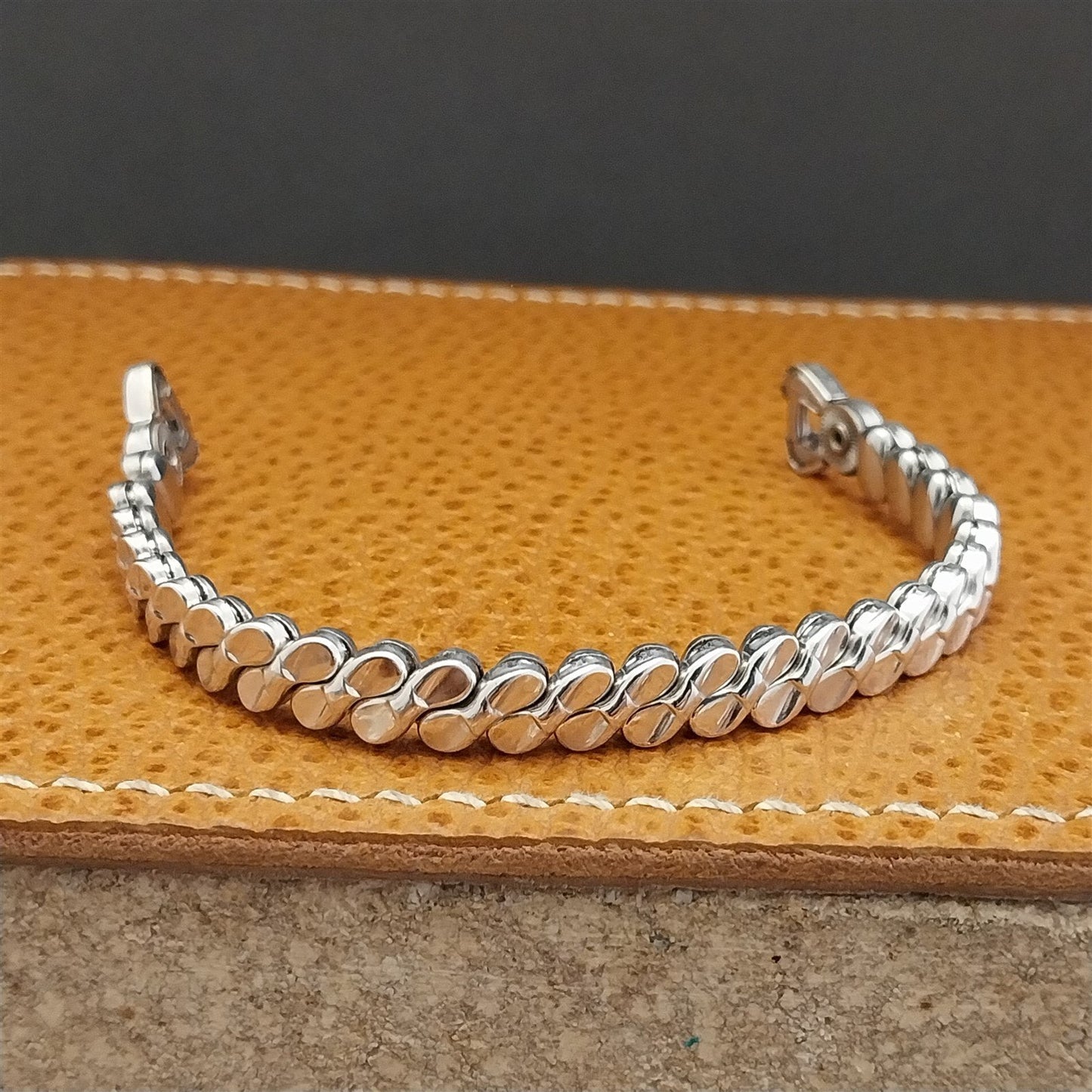 Vintage White Gold-Filled Ladies Expansion Foster Unused 50s Cocktail Watch Band