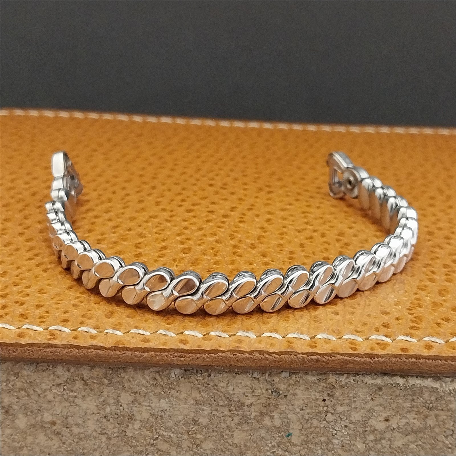 Vintage White Gold-Filled Ladies Expansion Foster Unused 50s Cocktail Watch Band