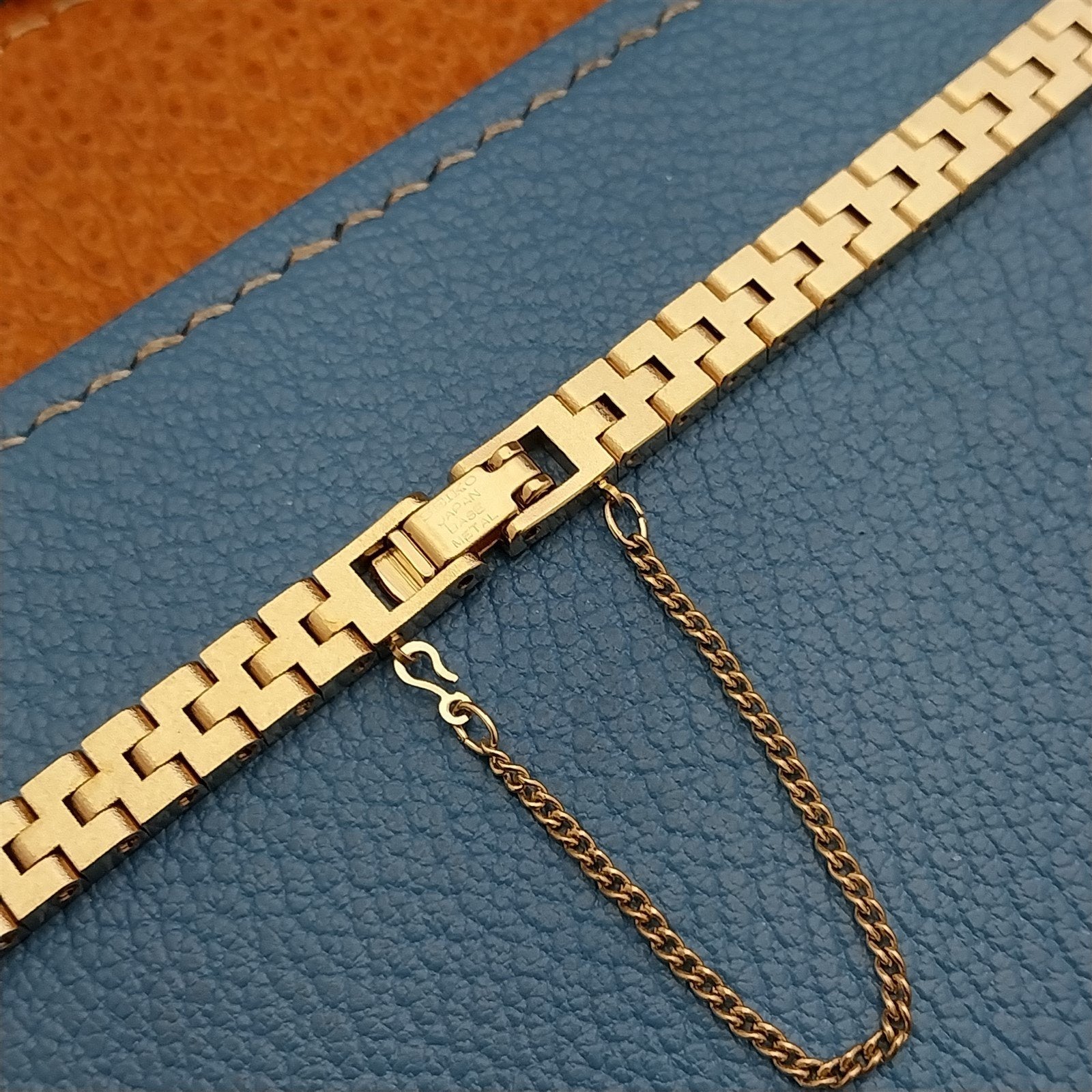 Seiko Yellow Gold-Tone Ladies Internal Lug Unused Vintage Watch Band