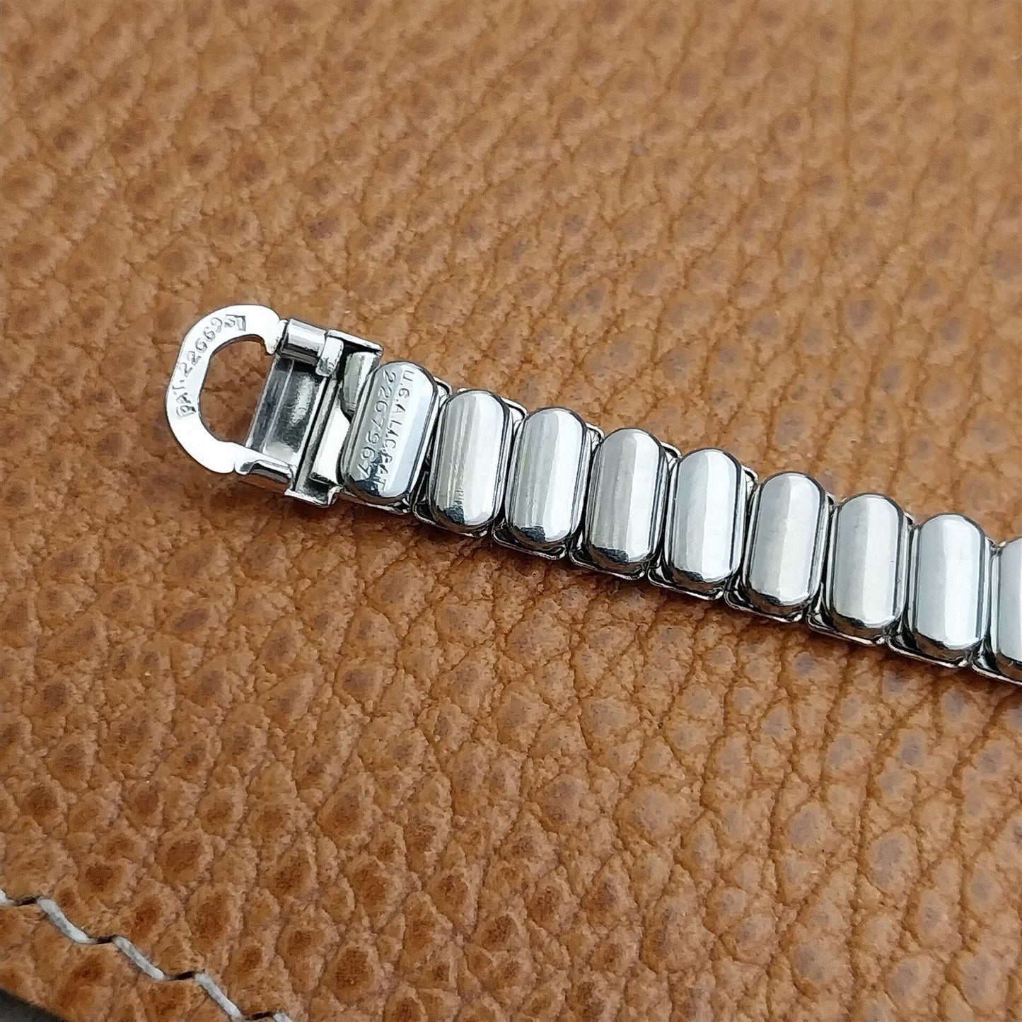 Ladies 1950s White Gold-Filled Single-Lug JB Champion Unused Vintage Watch Band