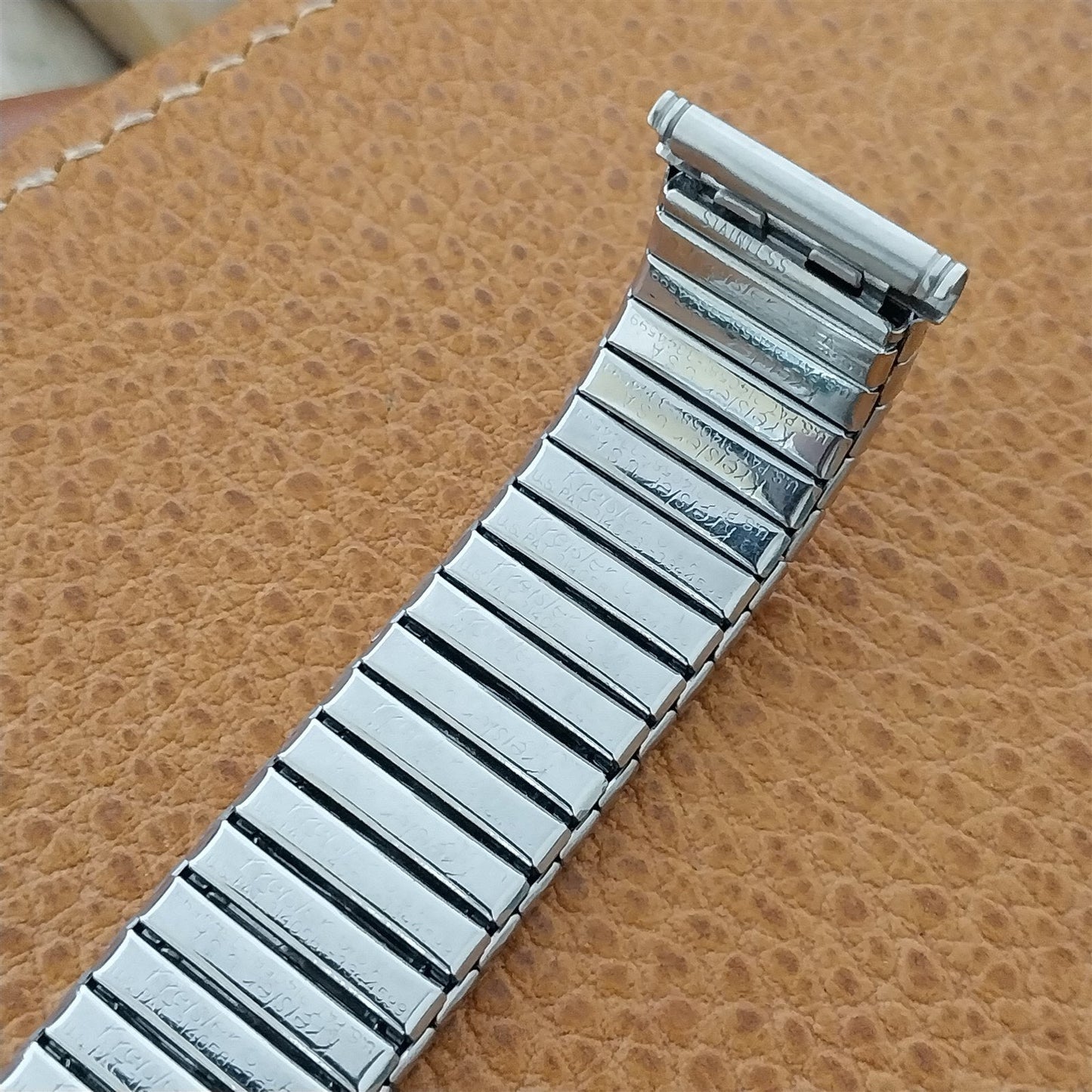 18mm 19mm Kreisler USA Stainless Steel DuraFlex 1960s Unused Vintage Watch Band