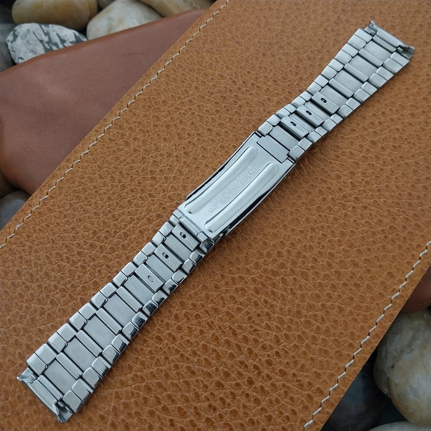 19mm Stainless Steel Flared Bar-Link 1970s nos unused Vintage Watch Band