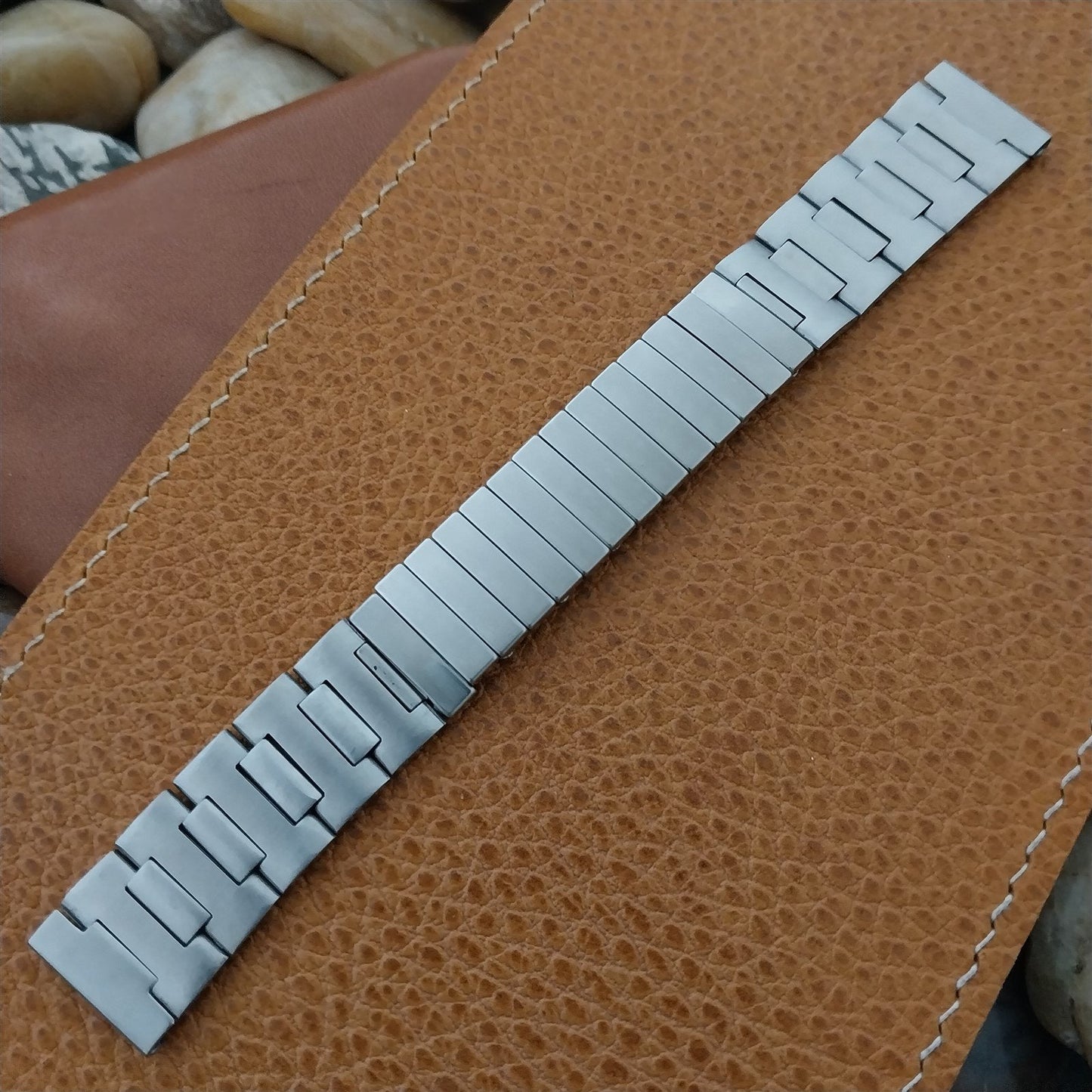 17.2mm Brushed Stainless Steel Expansion Unused 1960s-1970s Vintage Watch Band