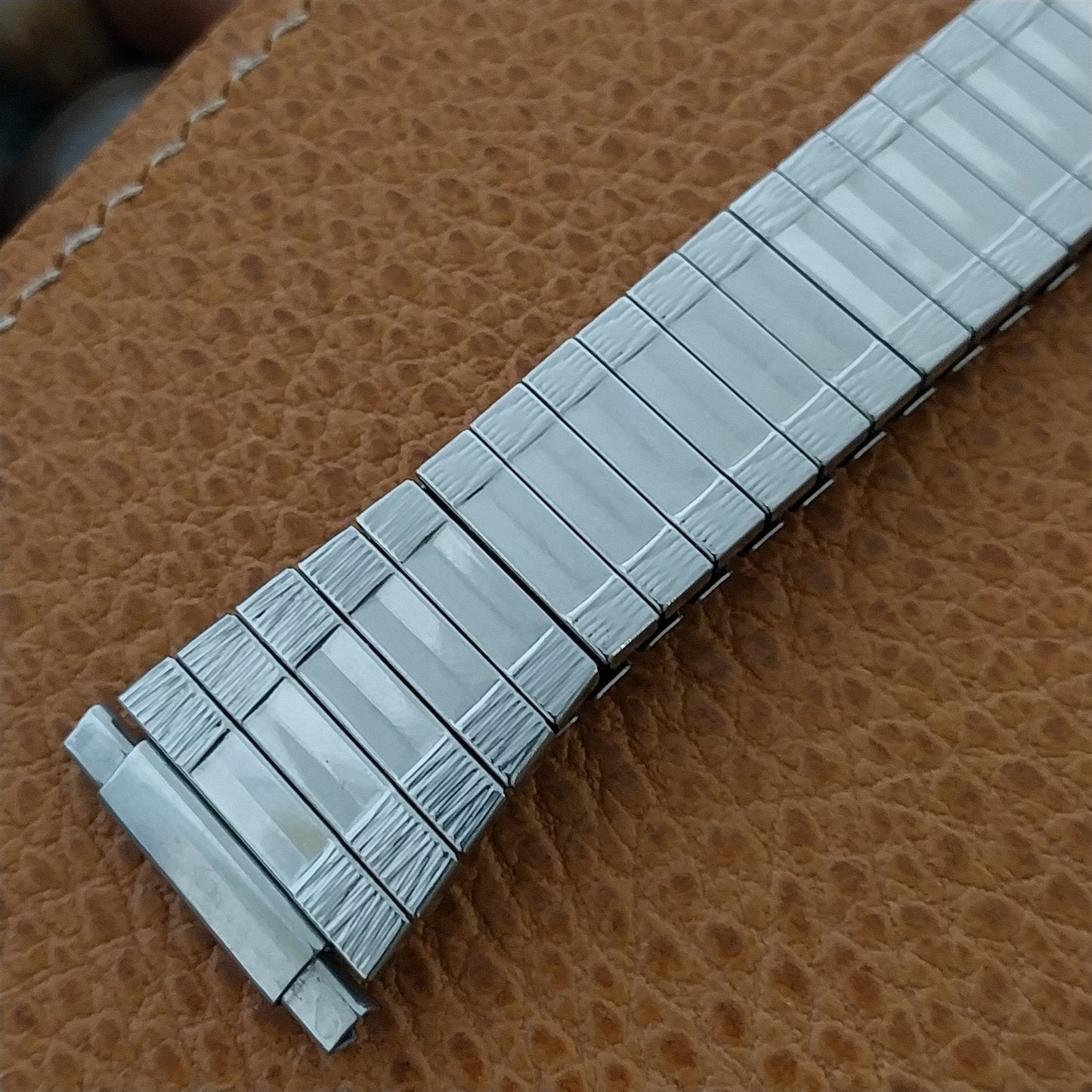 18mm 19mm 20mm Stainless Steel Flared Expansion nos Unused Vintage Watch Band