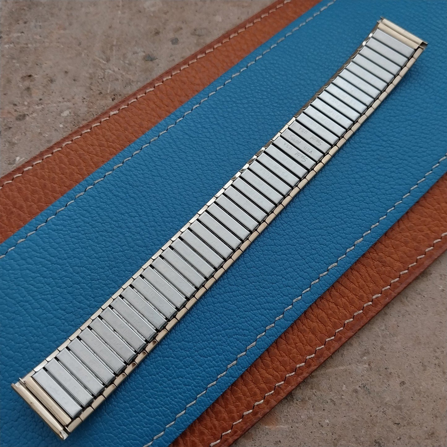 19mm Speidel Yellow Gold-Tone Wide Unused nos 1970s Vintage Watch Band