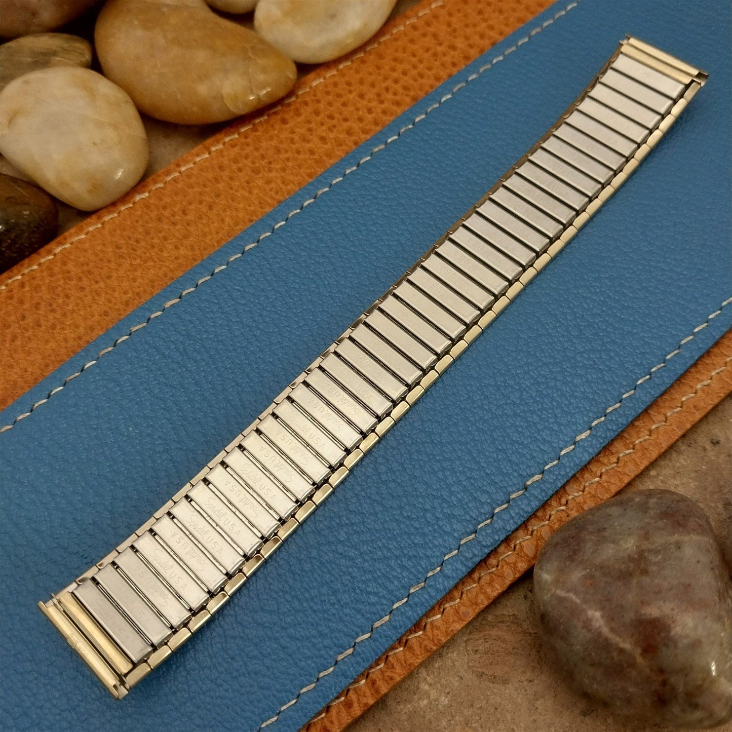 19mm Speidel Yellow Gold-Tone Wide Unused nos 1970s Vintage Watch Band