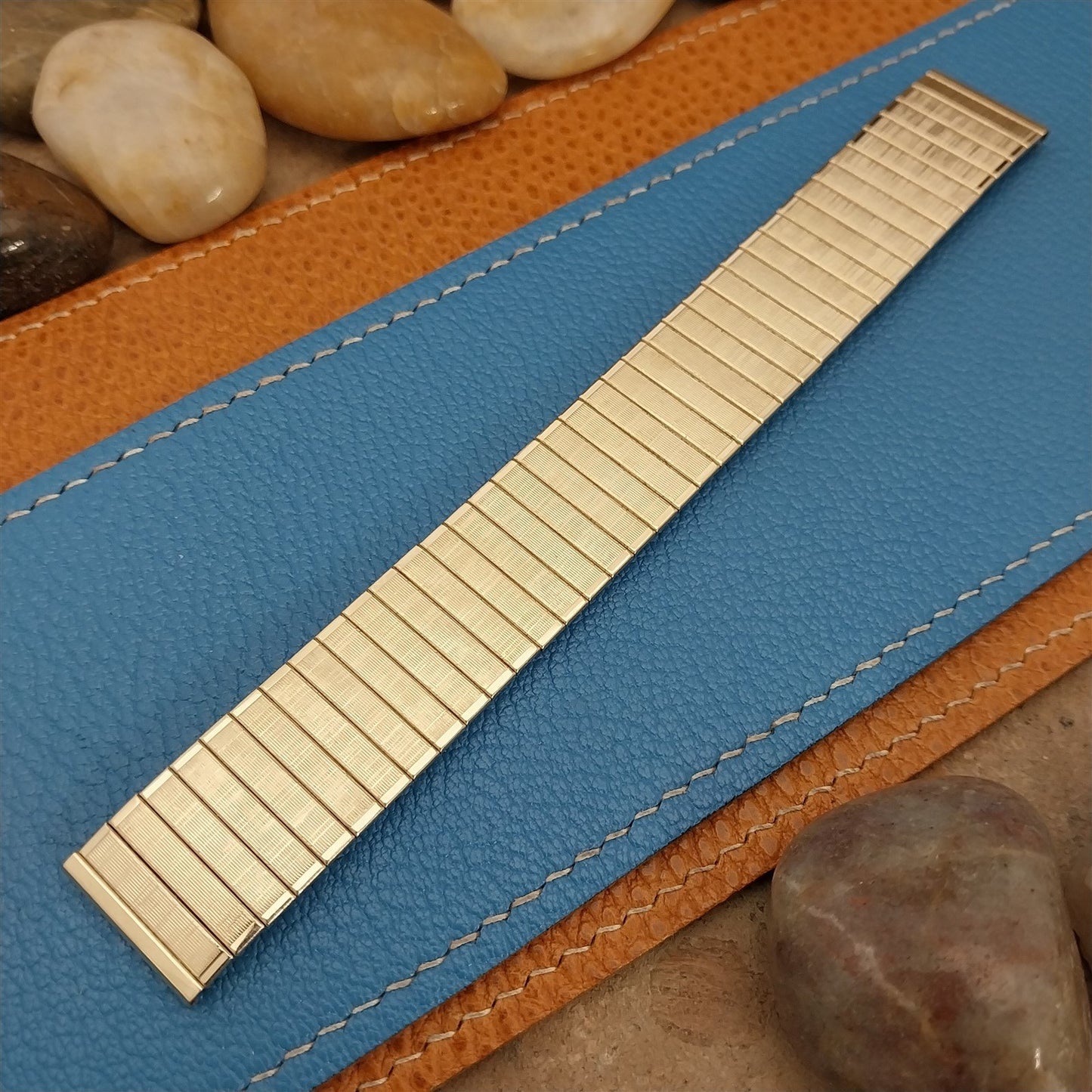 19mm Speidel Yellow Gold-Tone Wide Unused nos 1970s Vintage Watch Band