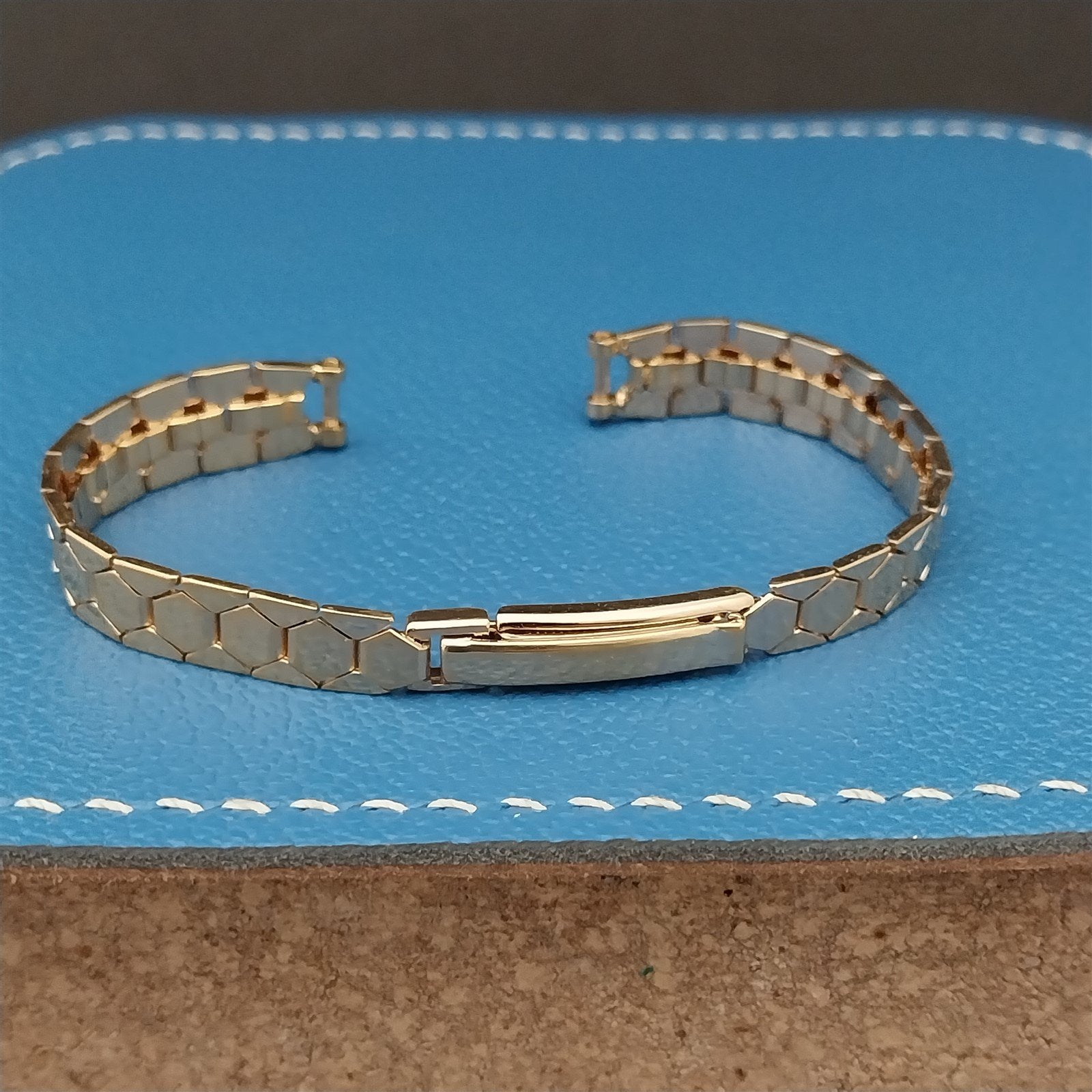 50s Single-Lug Flex-Let Yellow Gold Filled nos Unused Ladies Vintage Watch Band