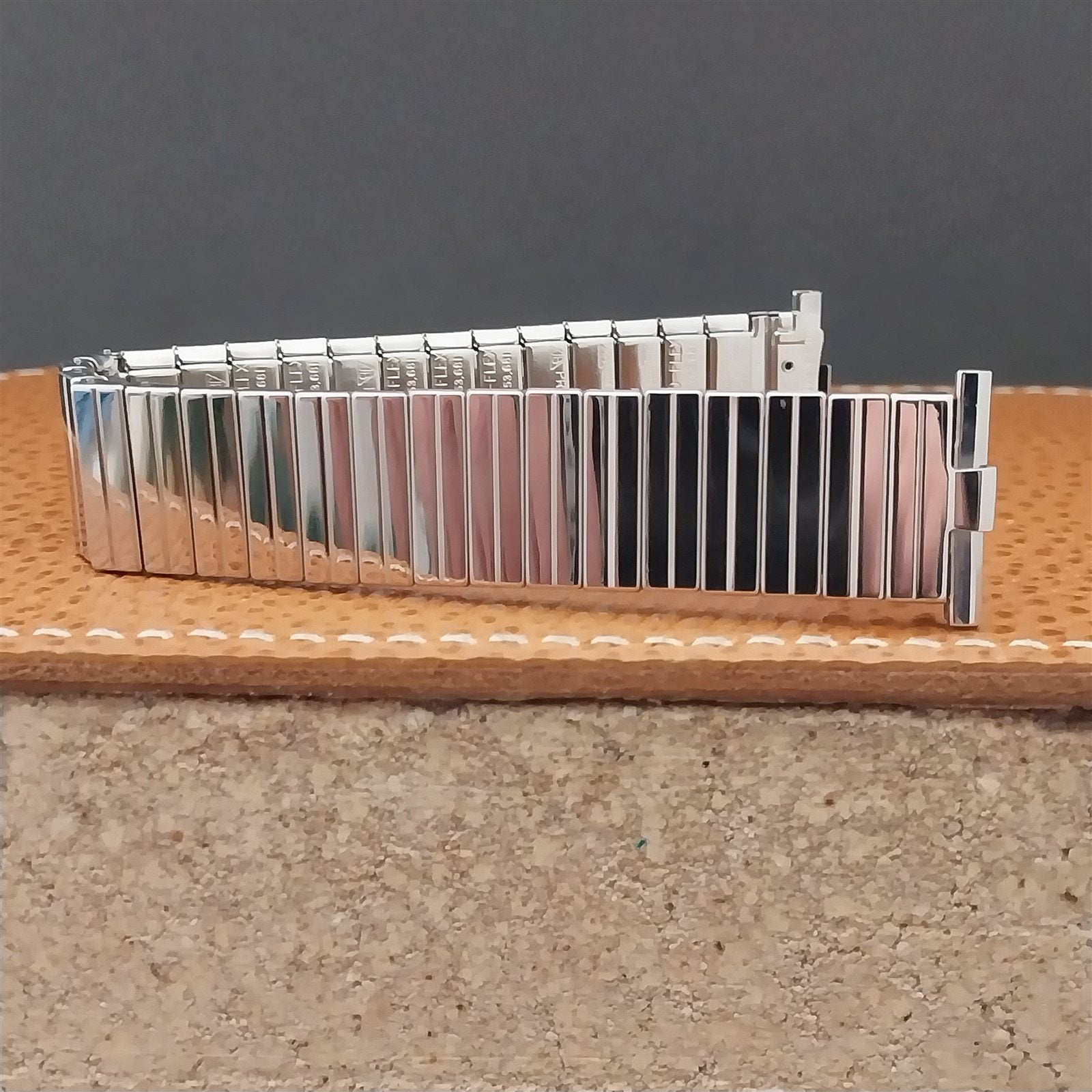 19mm 18mm JB Champion USA Slim Stainless Steel Unused 1960s Vintage Watch Band