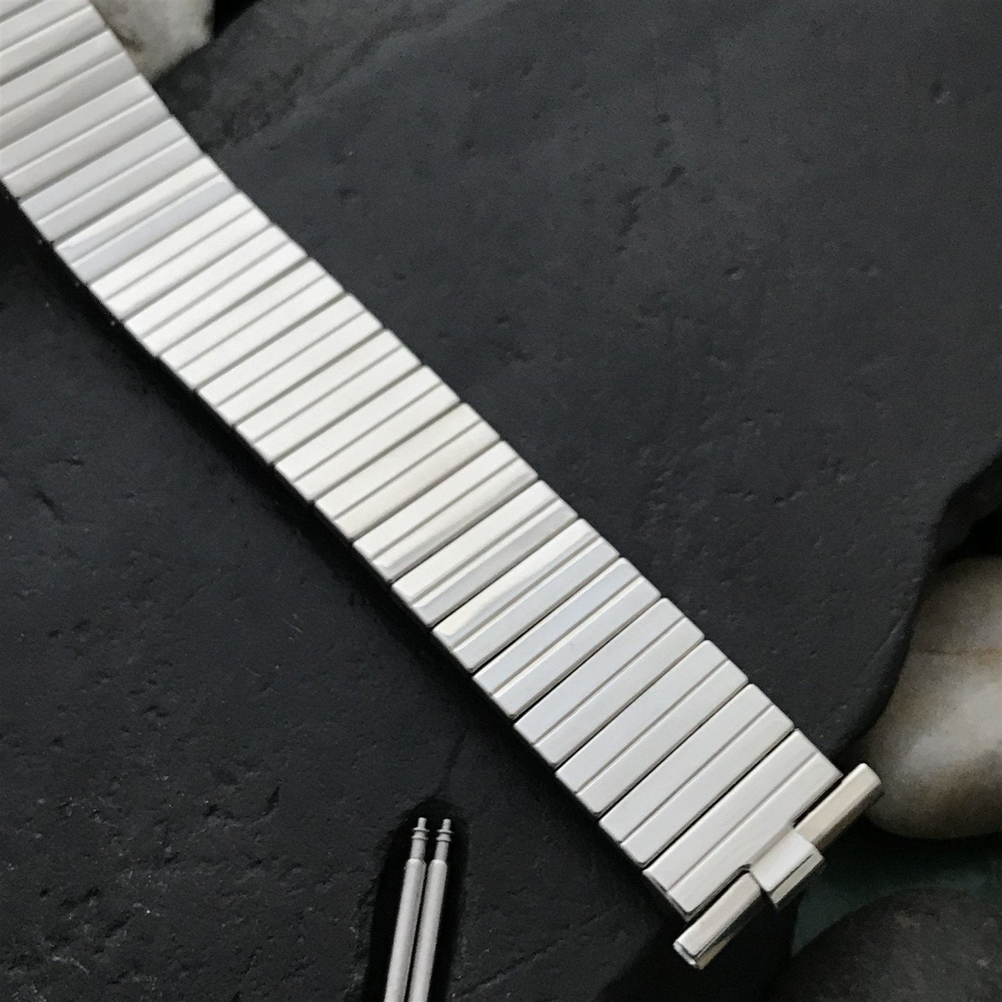 19mm 18mm JB Champion USA Slim Stainless Steel Unused 1960s Vintage Watch Band